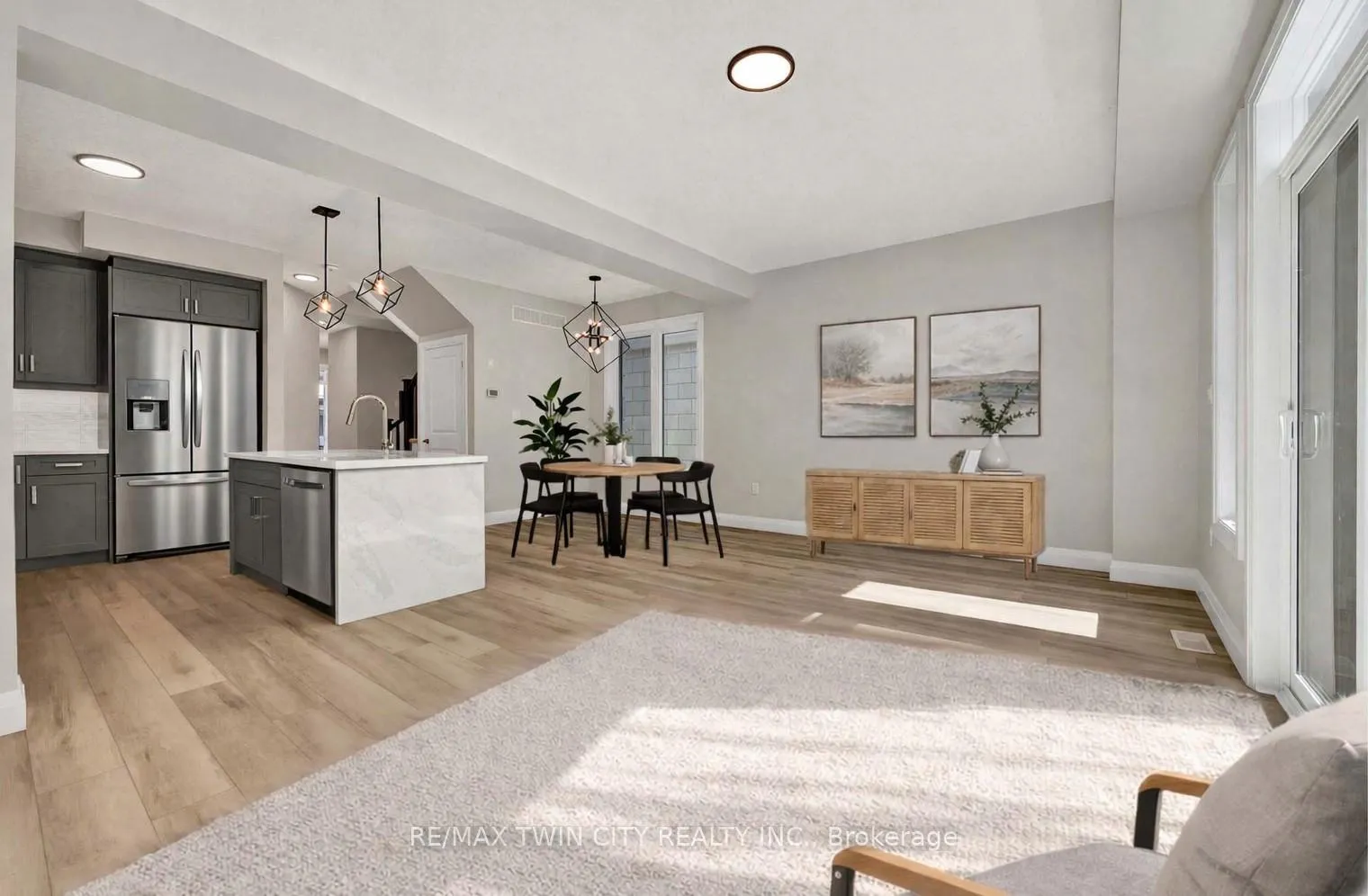 Photo 3 of Unit 63, 143 Elgin Street N, Cambridge — HOMEH