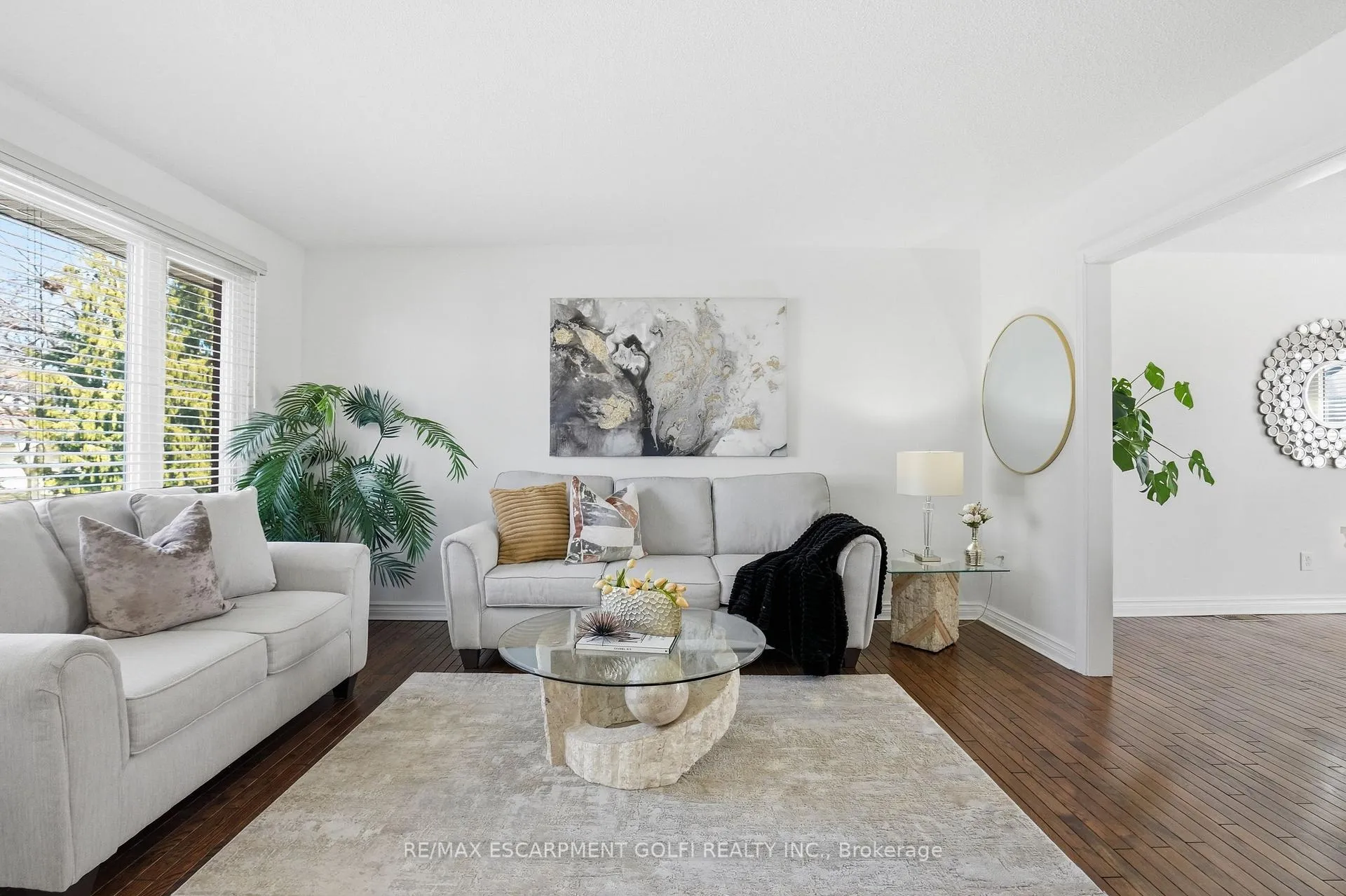 Photo 7 of 61 Seaton Place Drive, Hamilton, Stoney Creek — HOMEH