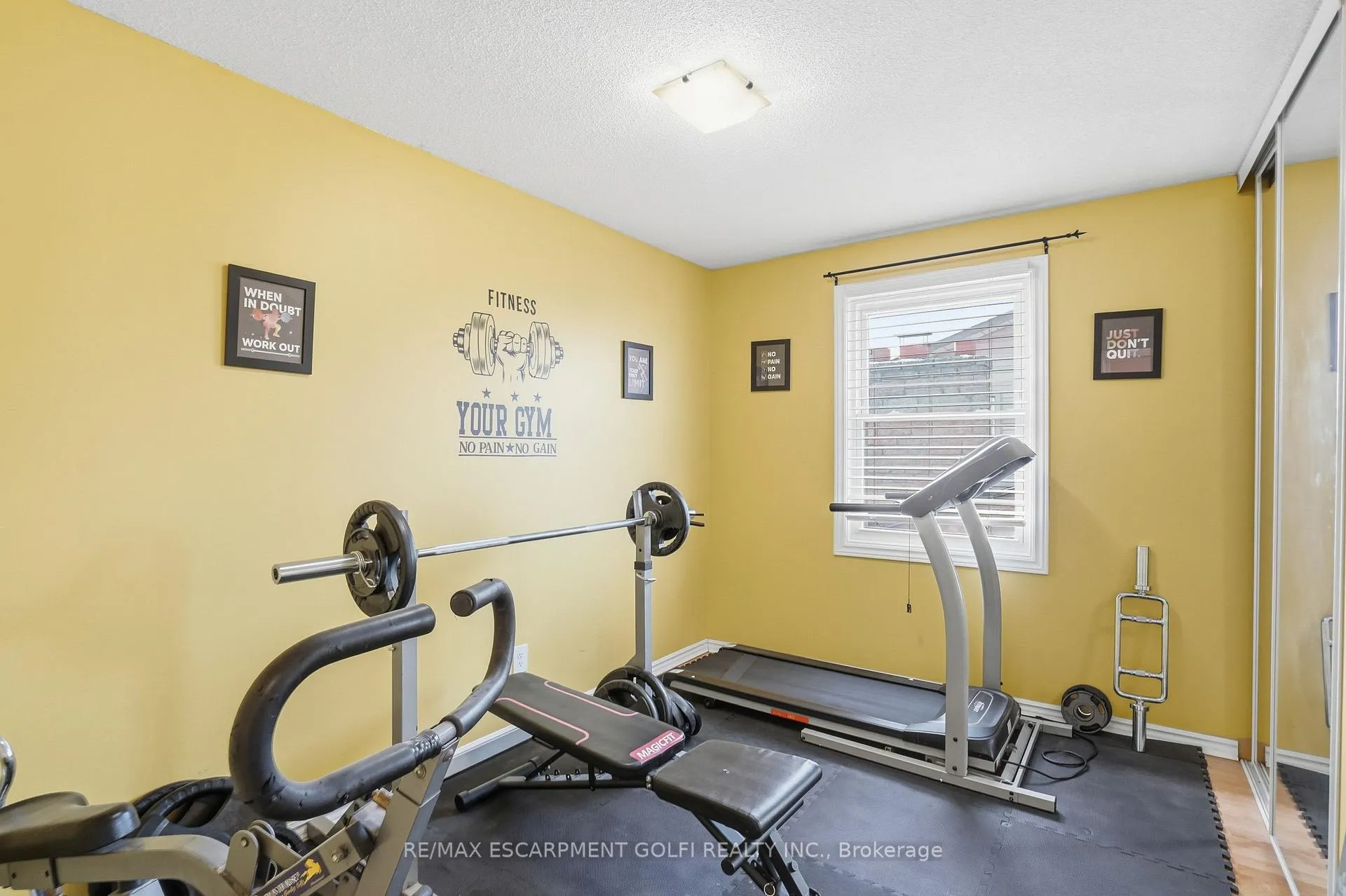 Photo 19 of 61 Seaton Place Drive, Hamilton, Stoney Creek — HOMEH