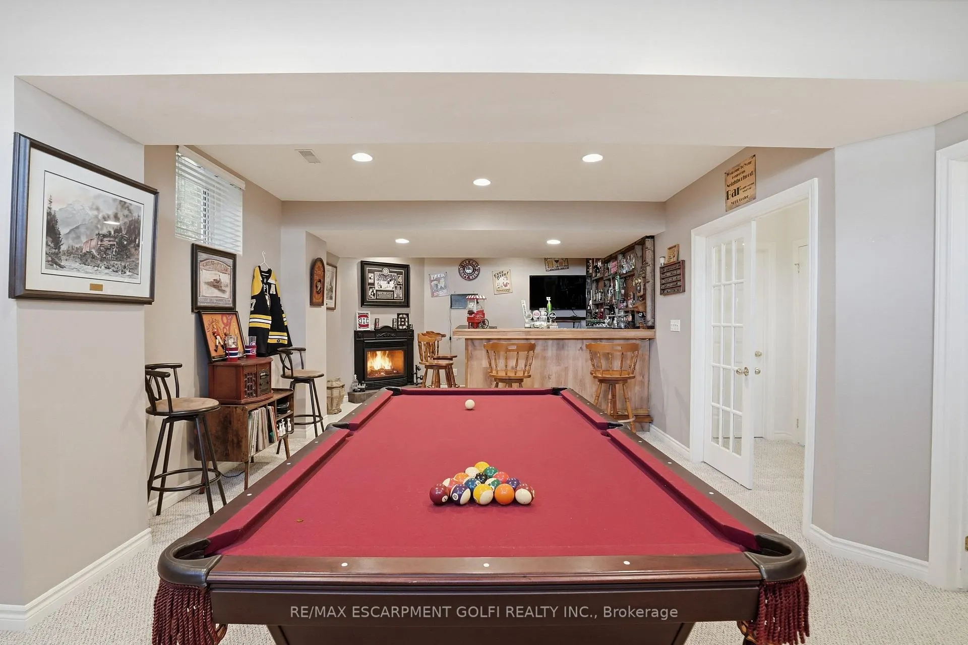 Photo 29 of 61 Seaton Place Drive, Hamilton, Stoney Creek — HOMEH