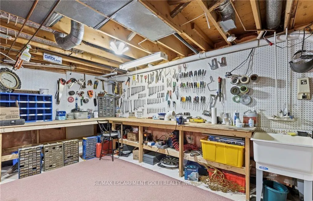 Photo 31 of 61 Seaton Place Drive, Hamilton, Stoney Creek — HOMEH