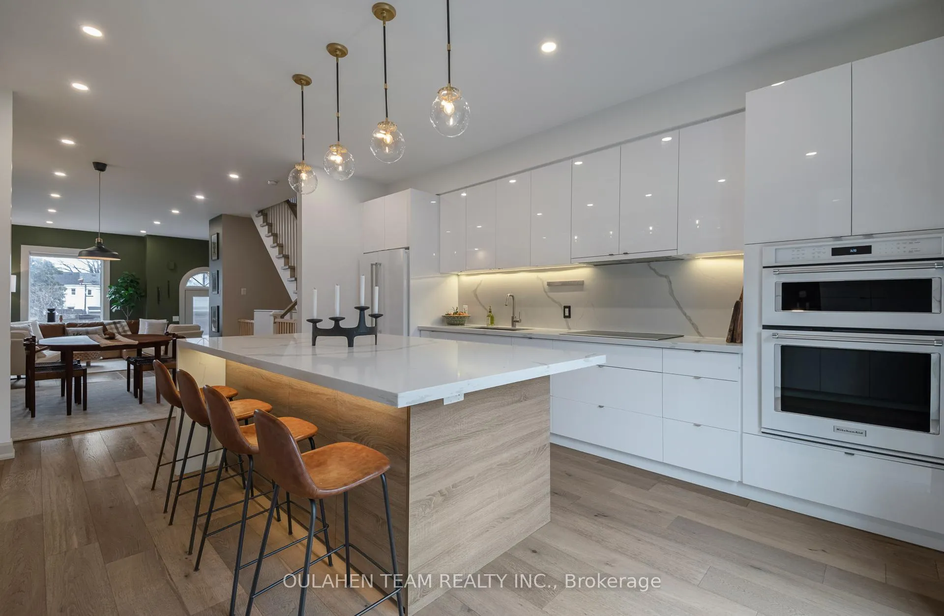 Photo 9 of 7 Glenn Morrow Mews, Toronto, East End-Danforth — HOMEH