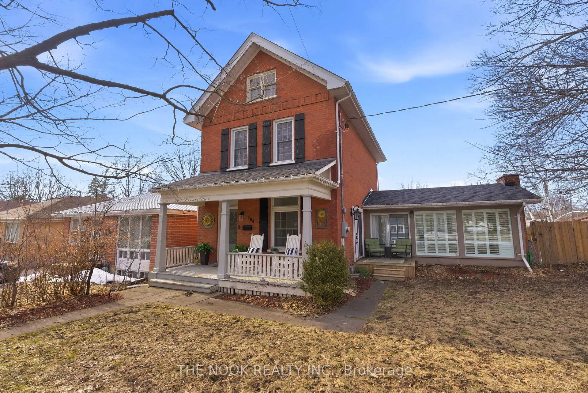 Front of 264 Bennet Street