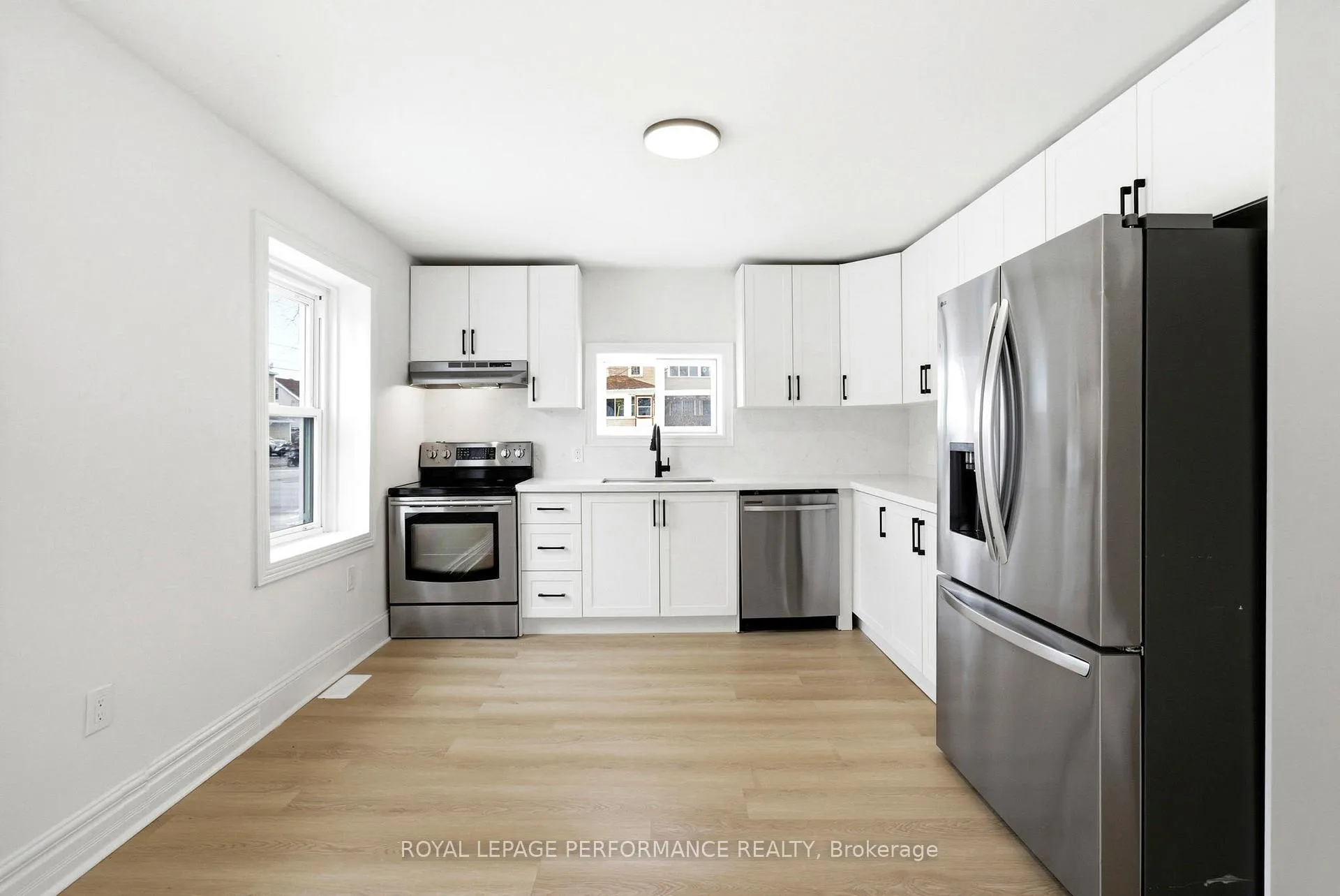 Photo 7 of 441 Adolphus Street, Cornwall — HOMEH