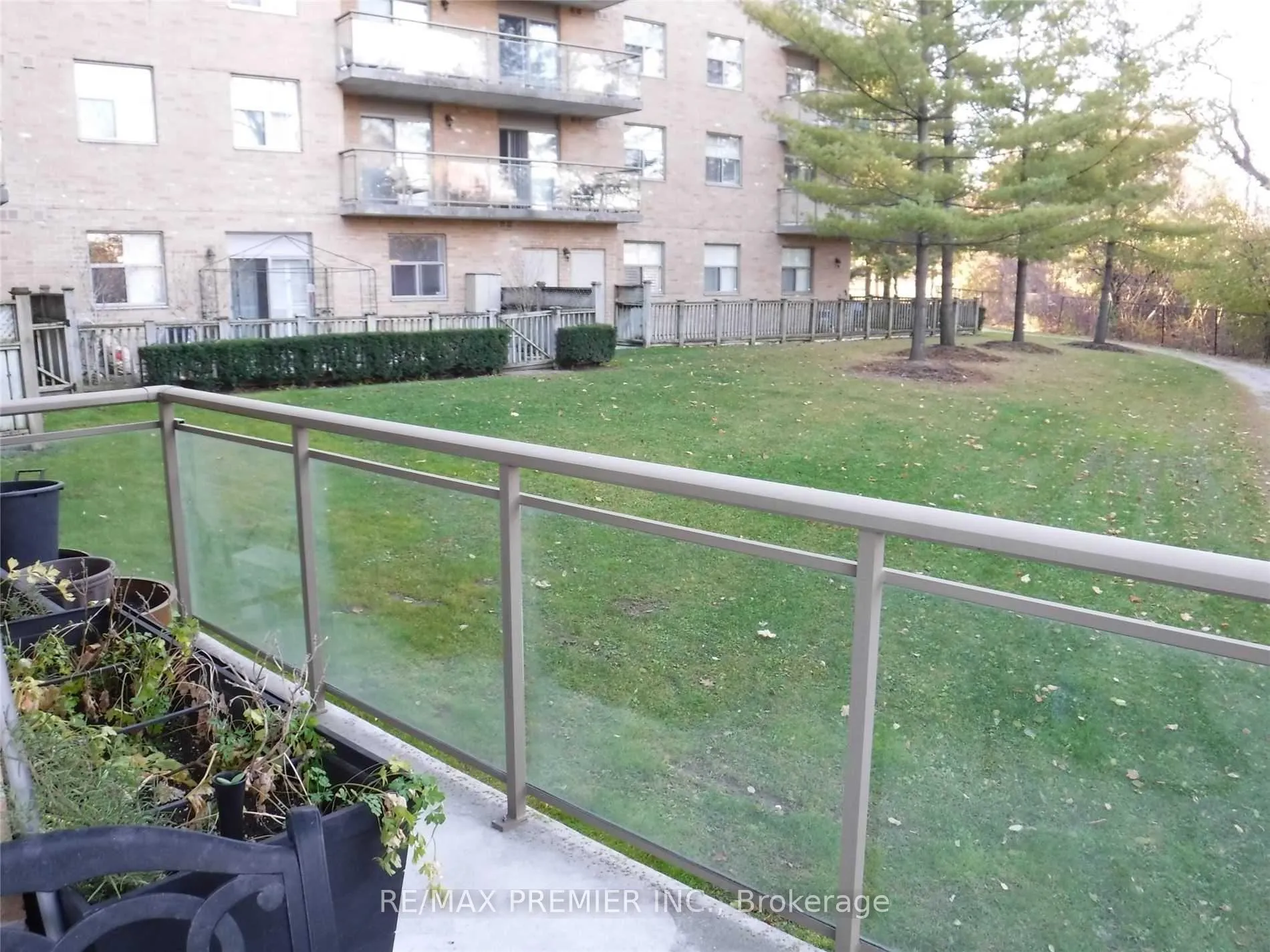 Photo 19 of Unit 102, 2506 Rutherford Road, Vaughan, Maple — HOMEH
