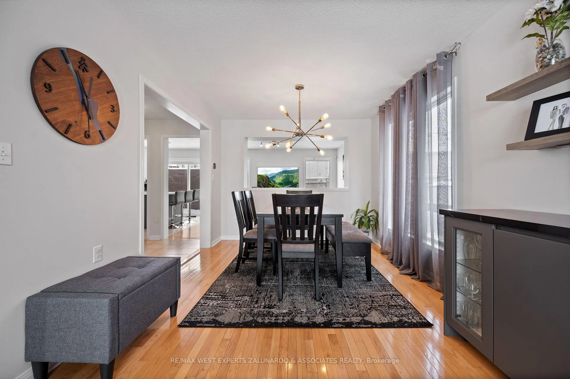 Photo 10 of 463 Trudeau Drive, Milton, Clarke — HOMEH