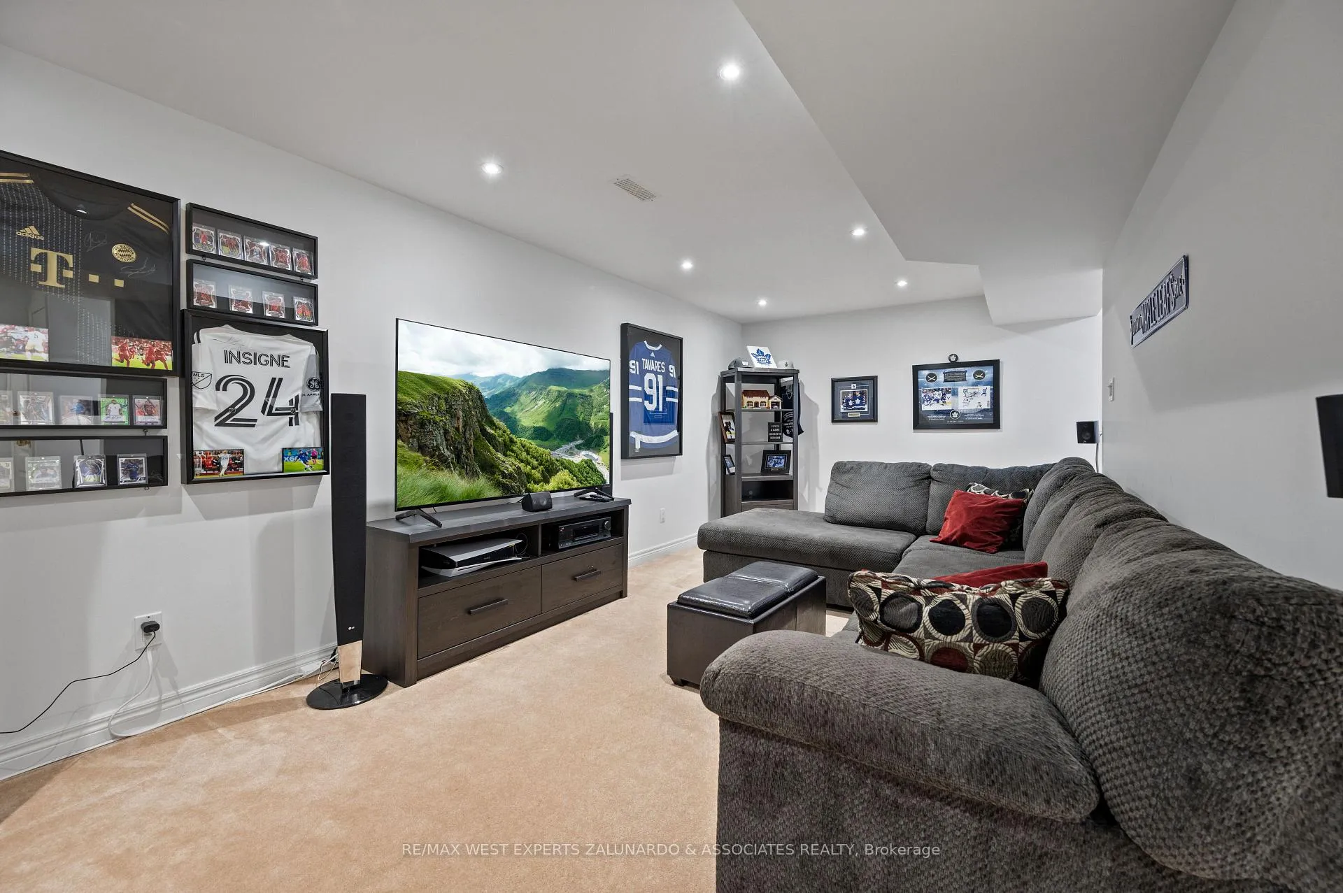Photo 37 of 463 Trudeau Drive, Milton, Clarke — HOMEH