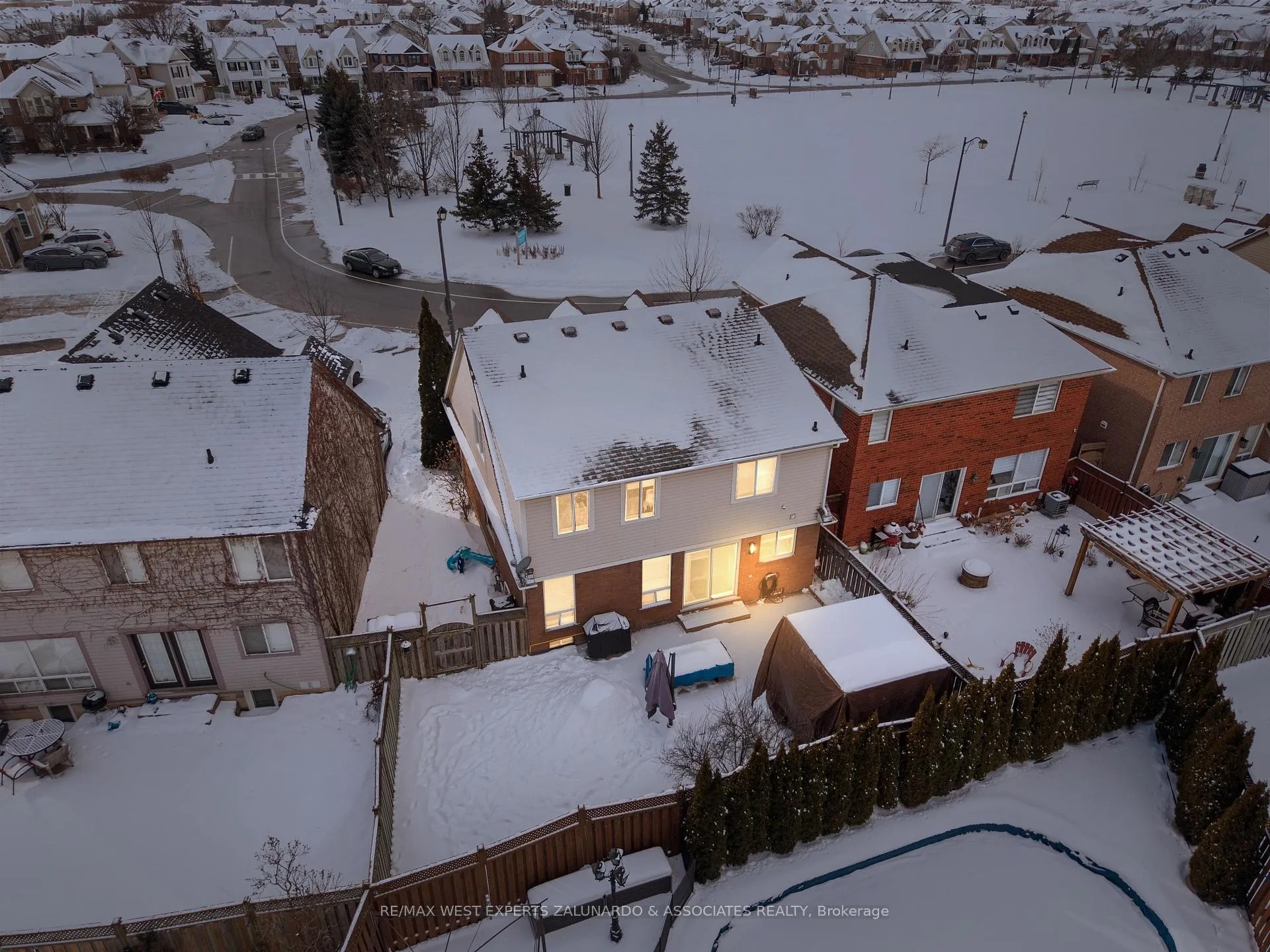 Photo 43 of 463 Trudeau Drive, Milton, Clarke — HOMEH