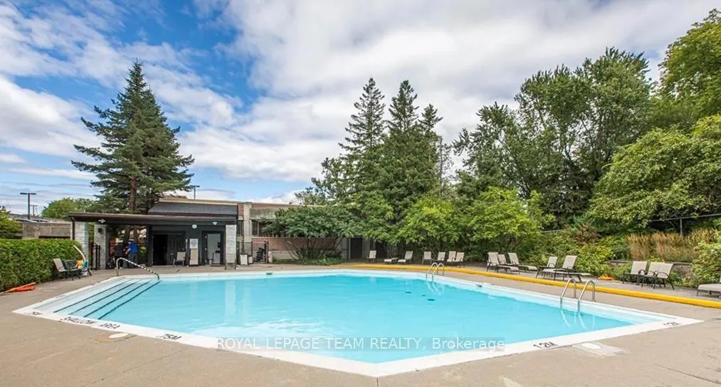 Photo 11 of Unit 102, 2760 Carousel Crescent, Ottawa, Emerald Woods/Sawmill Creek — HOMEH