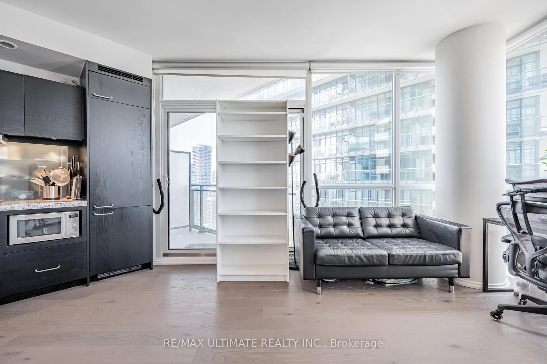 Photo 10 of Unit 4306, 45 Charles Street E, Toronto, Church-Yonge Corridor — HOMEH