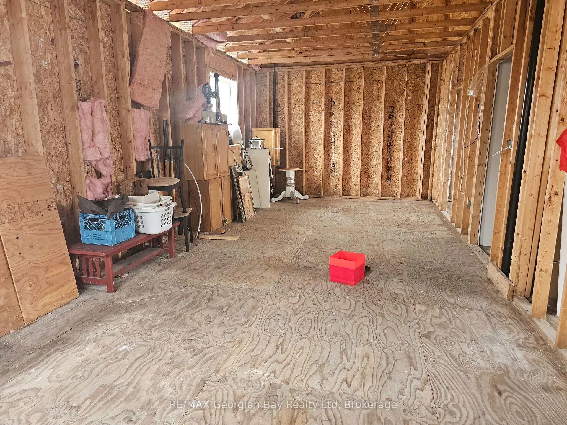 Photo 6 of 540 Johnson Street, Midland — HOMEH