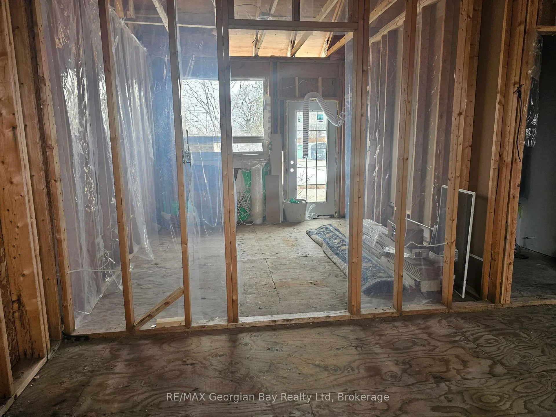 Photo 9 of 540 Johnson Street, Midland — HOMEH