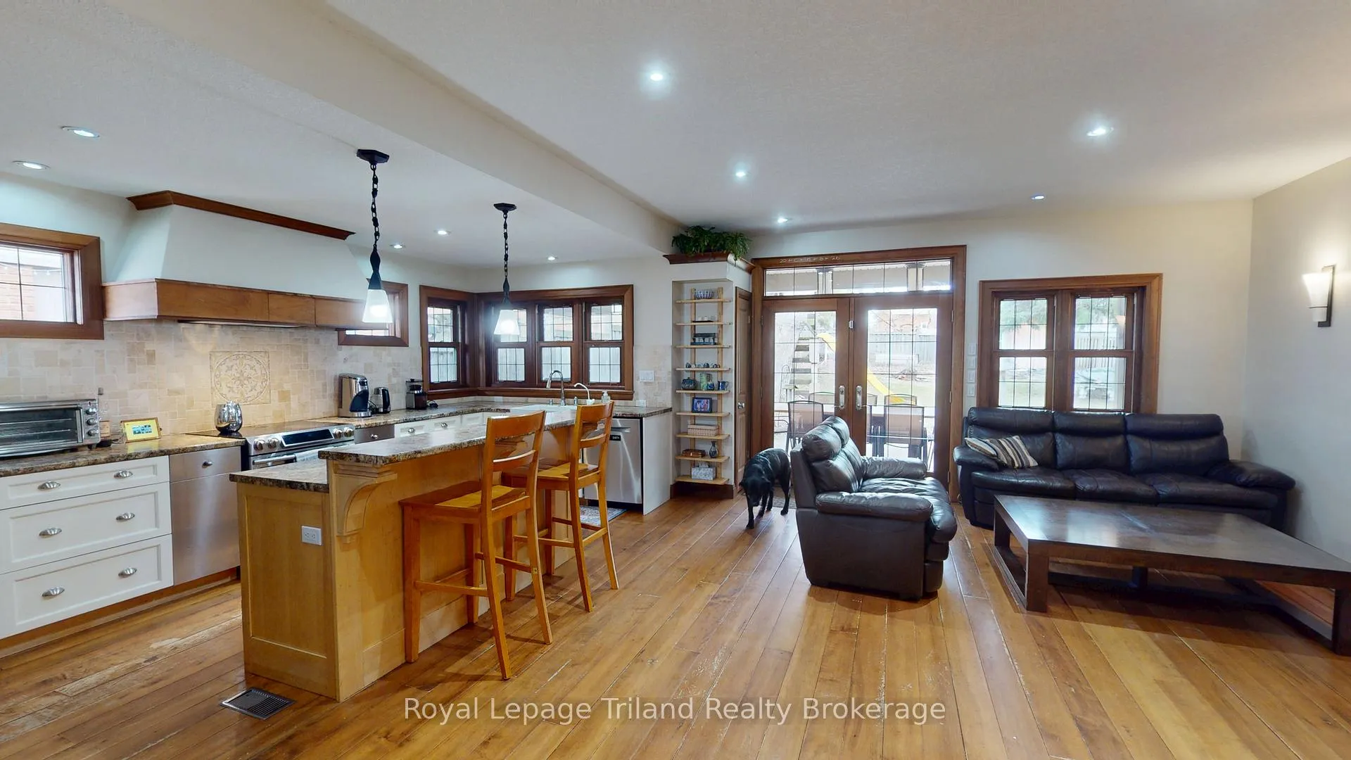 Photo 10 of 20 Centennial Crescent, Wilmot — HOMEH