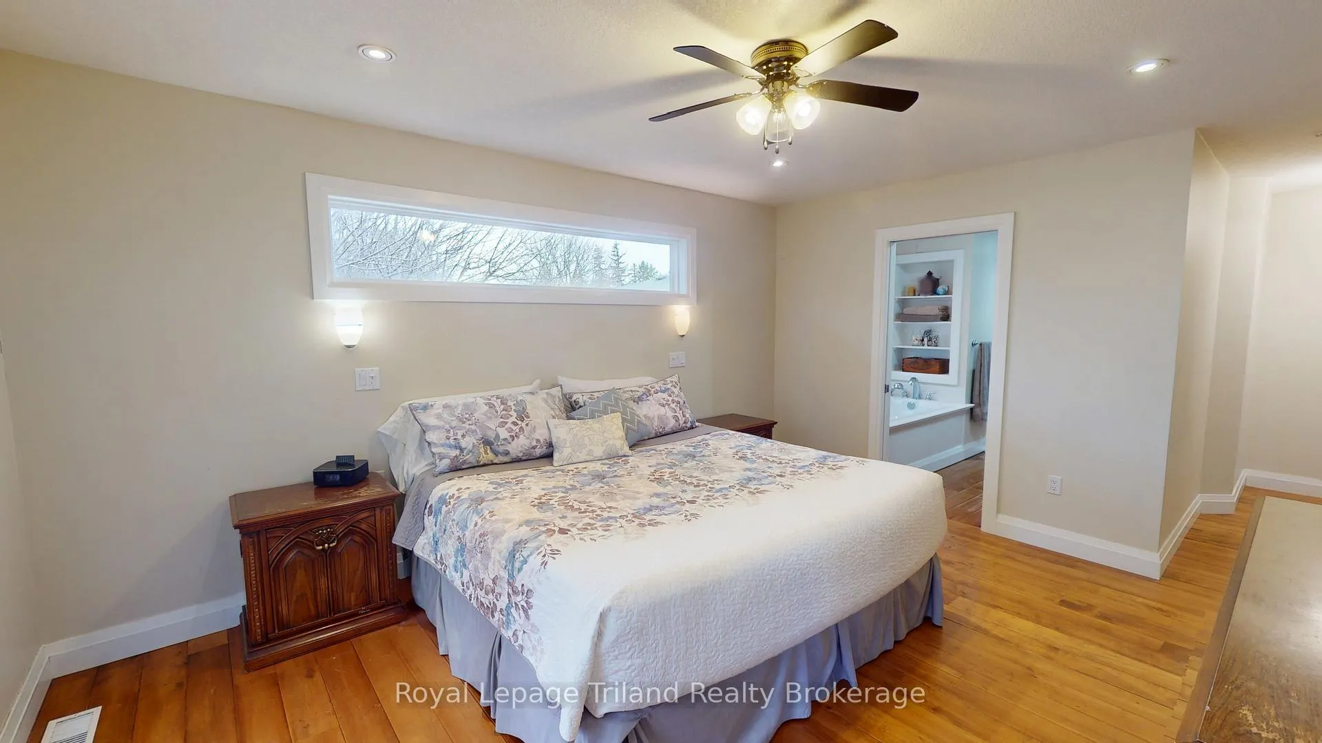 Photo 11 of 20 Centennial Crescent, Wilmot — HOMEH