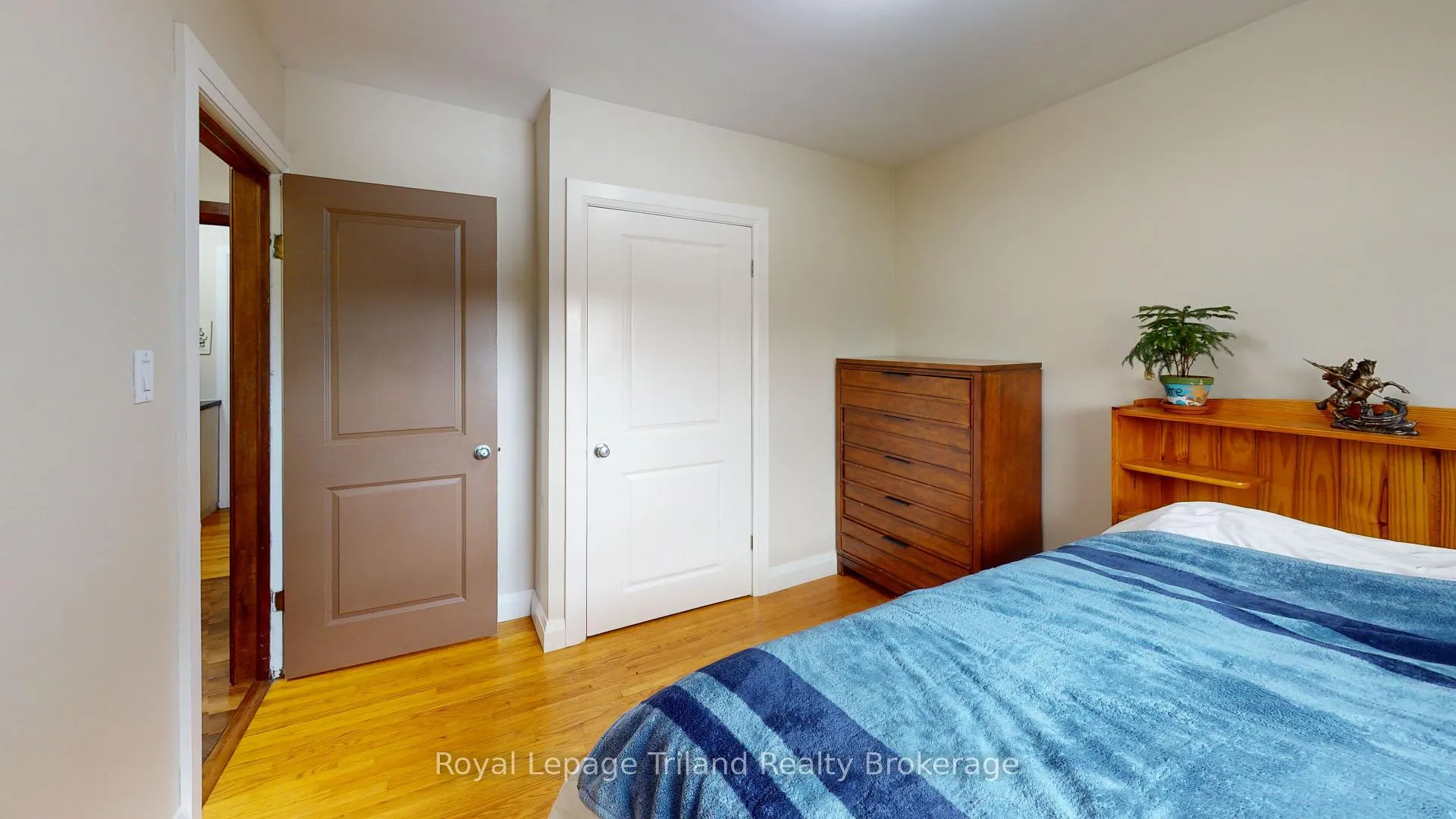 Photo 16 of 20 Centennial Crescent, Wilmot — HOMEH