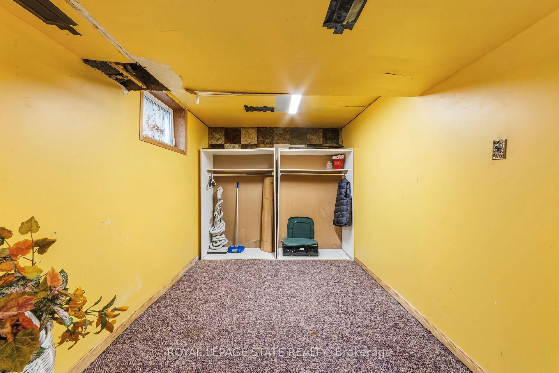 Photo 22 of 222 Greencedar Drive, Hamilton, Gurnett — HOMEH