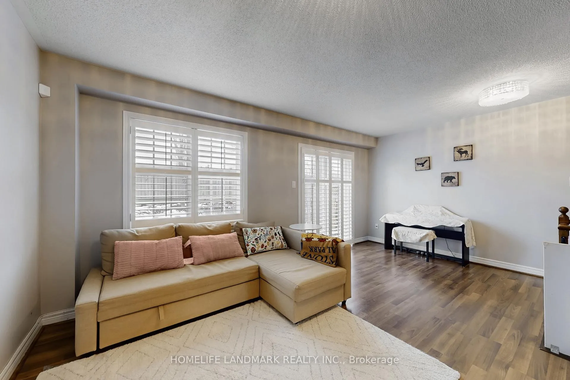 Photo 2 of 33 Marmill Way, Markham, Old Markham Village — HOMEH