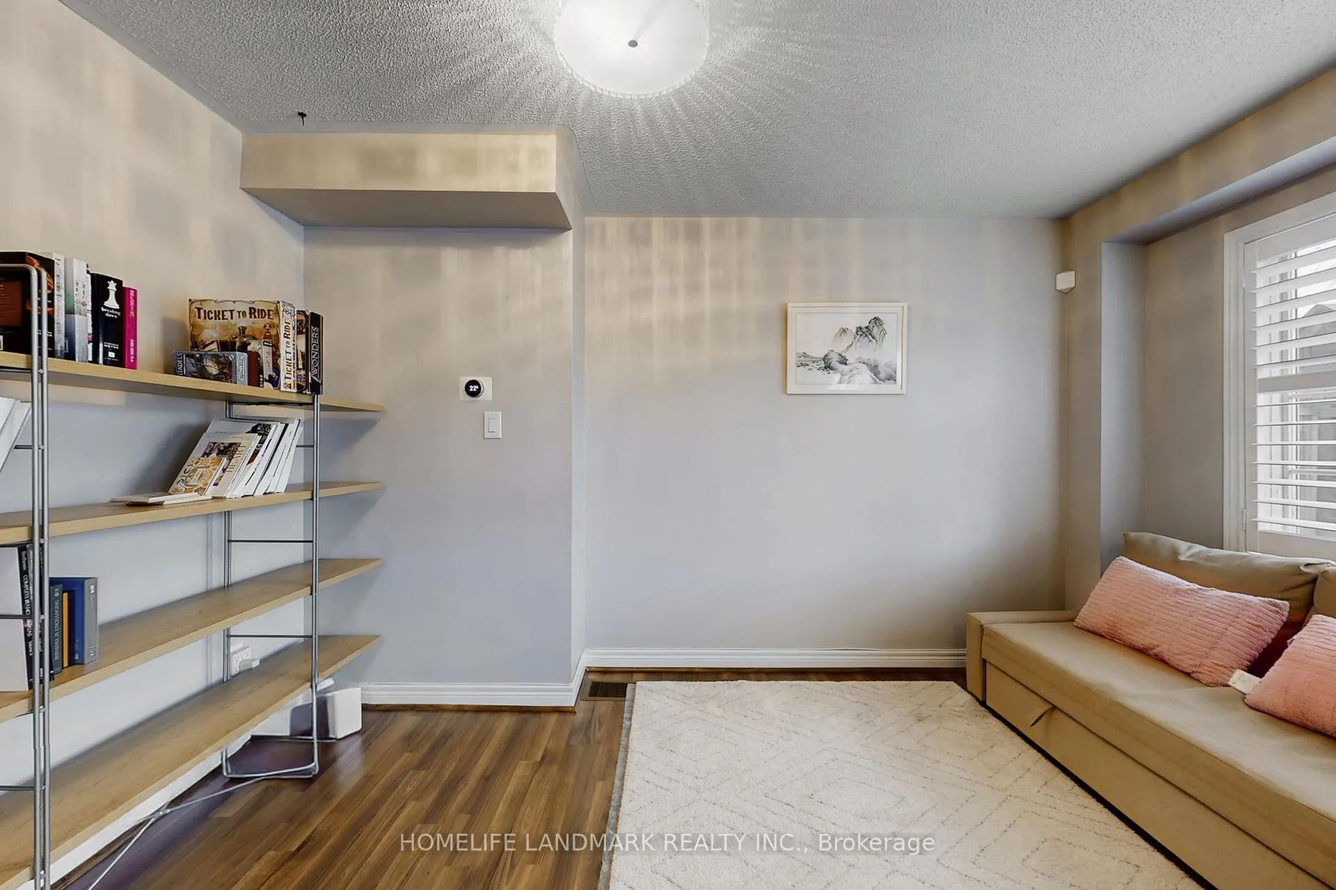 Photo 4 of 33 Marmill Way, Markham, Old Markham Village — HOMEH