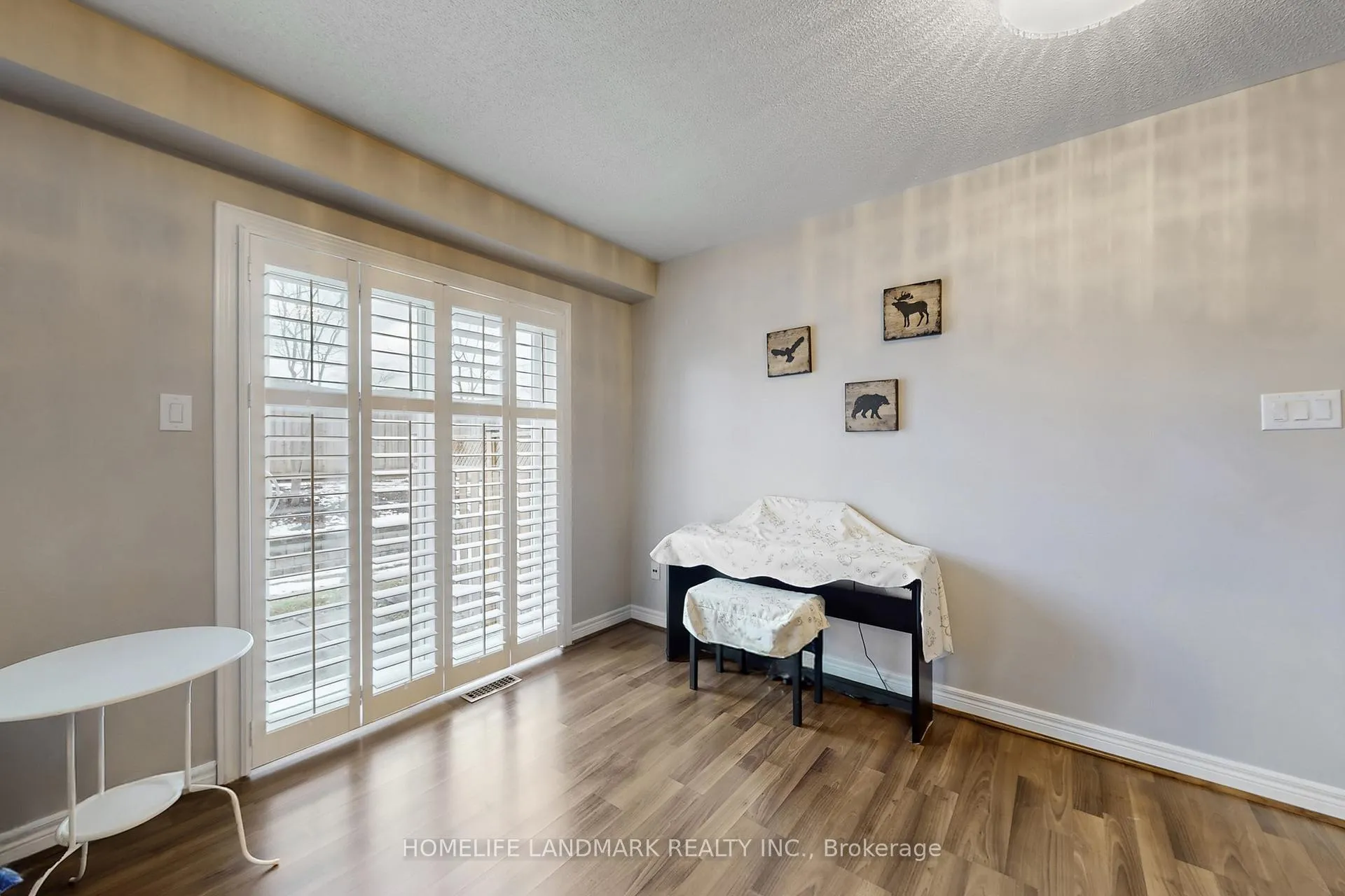 Photo 5 of 33 Marmill Way, Markham, Old Markham Village — HOMEH