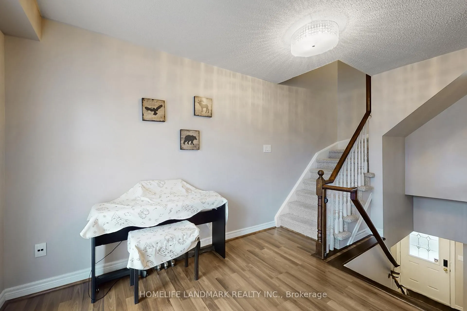 Photo 6 of 33 Marmill Way, Markham, Old Markham Village — HOMEH