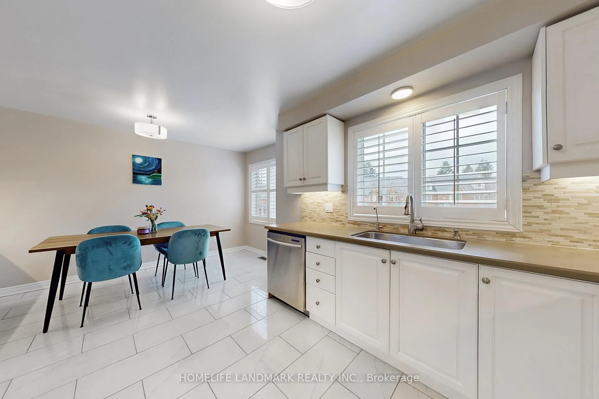 Photo 9 of 33 Marmill Way, Markham, Old Markham Village — HOMEH