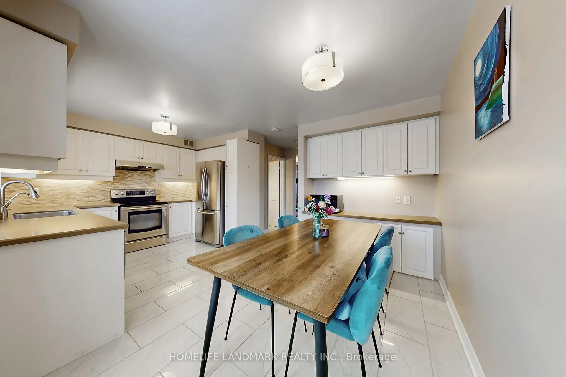 Photo 12 of 33 Marmill Way, Markham, Old Markham Village — HOMEH