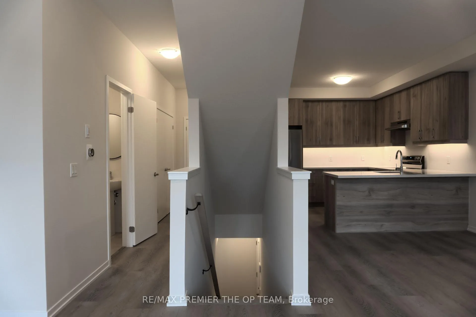 Photo 16 of 12 Pierre Berton Boulevard, Vaughan, Kleinburg — HOMEH
