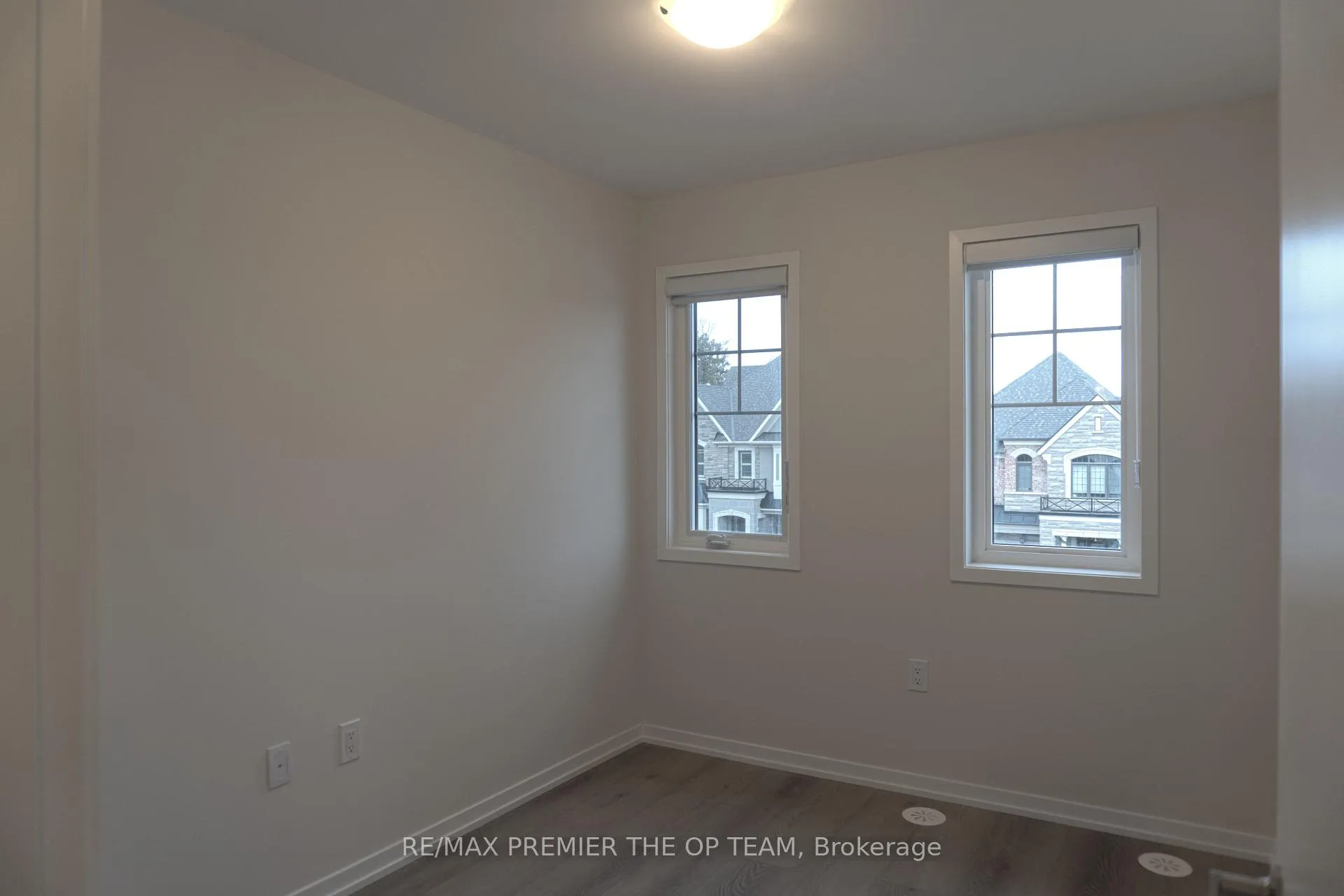 Photo 27 of 12 Pierre Berton Boulevard, Vaughan, Kleinburg — HOMEH