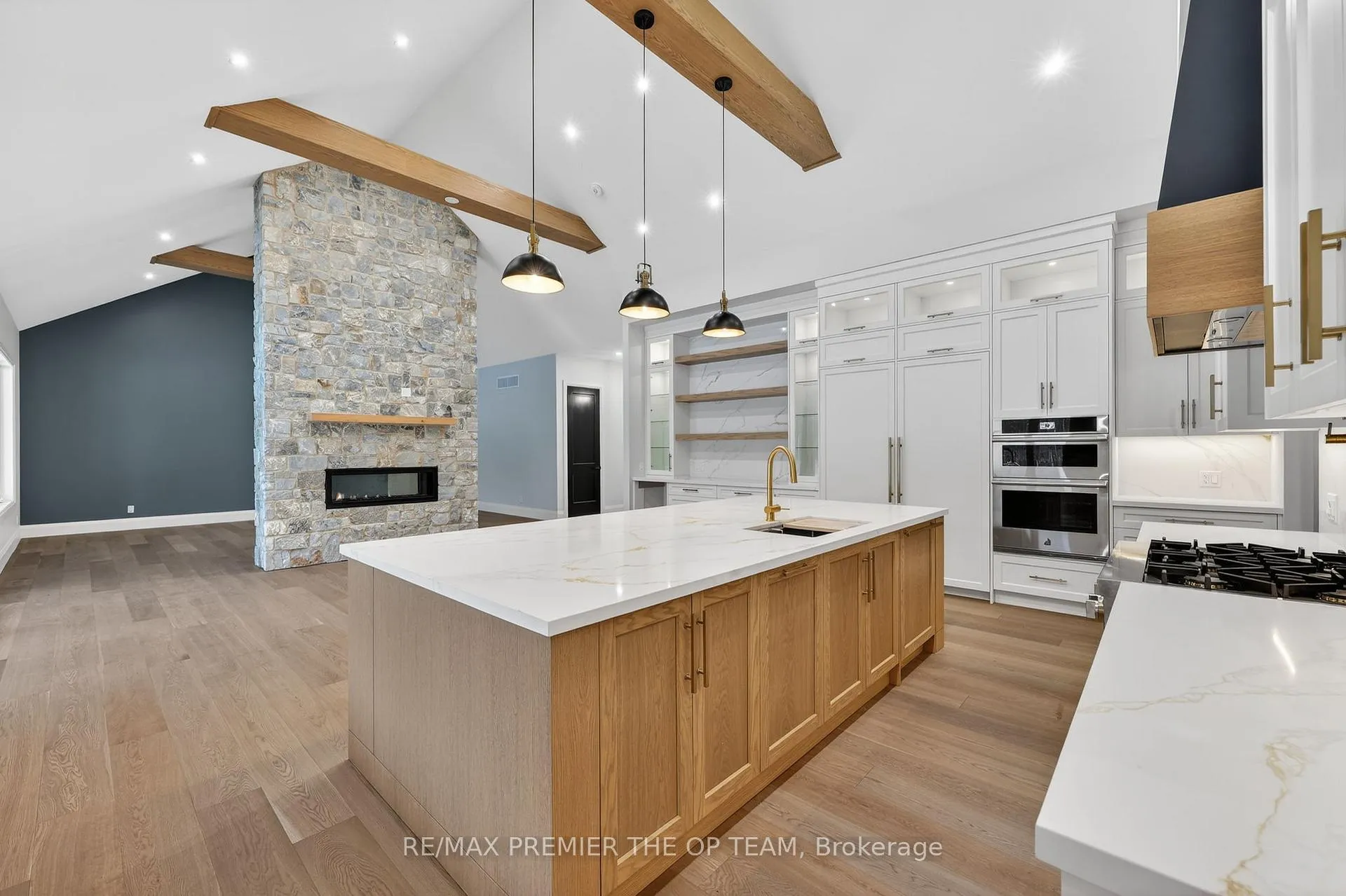 Photo 9 of 60 Marni Lane, Springwater, Rural Springwater — HOMEH