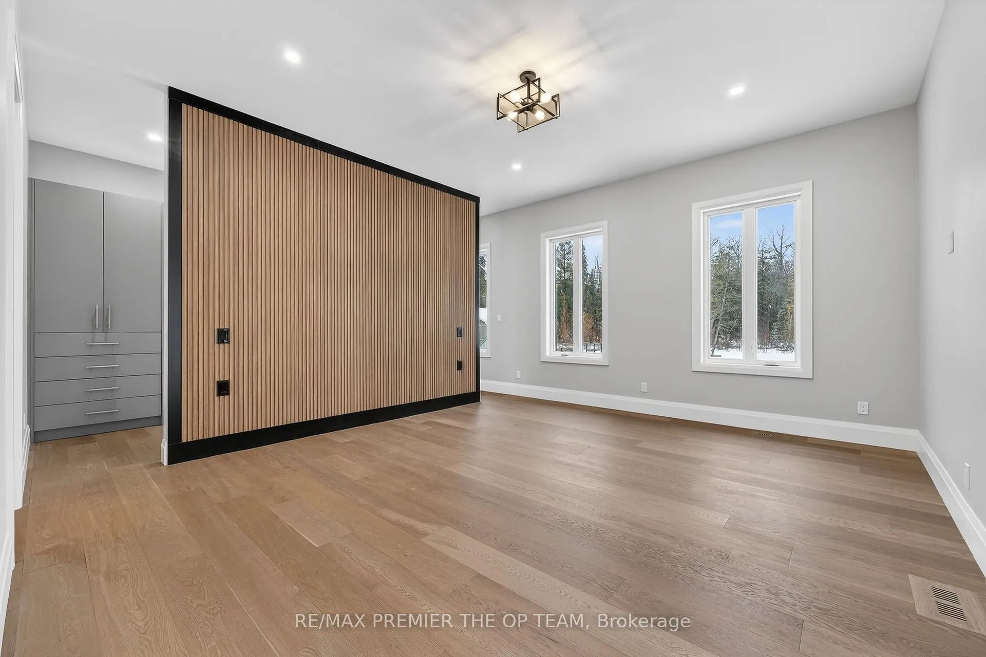Photo 26 of 60 Marni Lane, Springwater, Rural Springwater — HOMEH