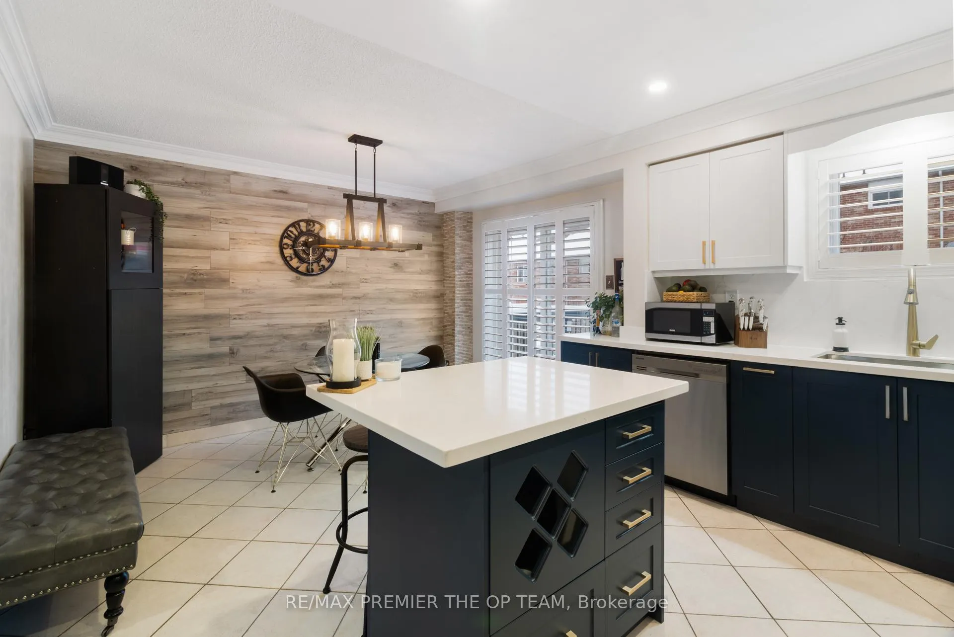 Photo 9 of 28 Kelso Crescent, Vaughan, Maple — HOMEH