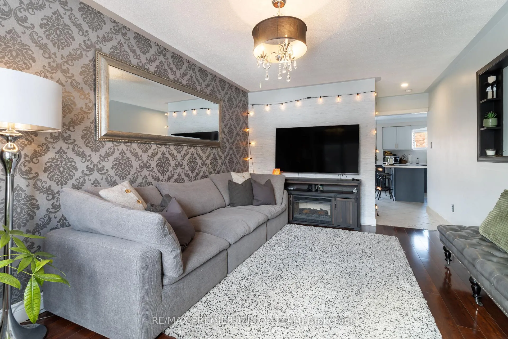 Photo 22 of 28 Kelso Crescent, Vaughan, Maple — HOMEH