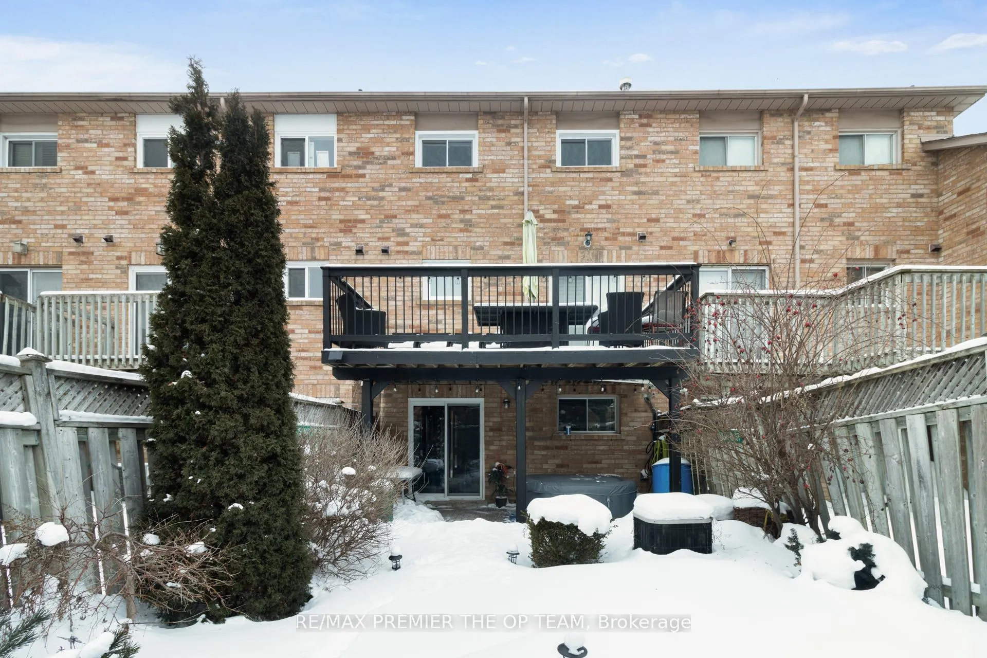 Photo 41 of 28 Kelso Crescent, Vaughan, Maple — HOMEH