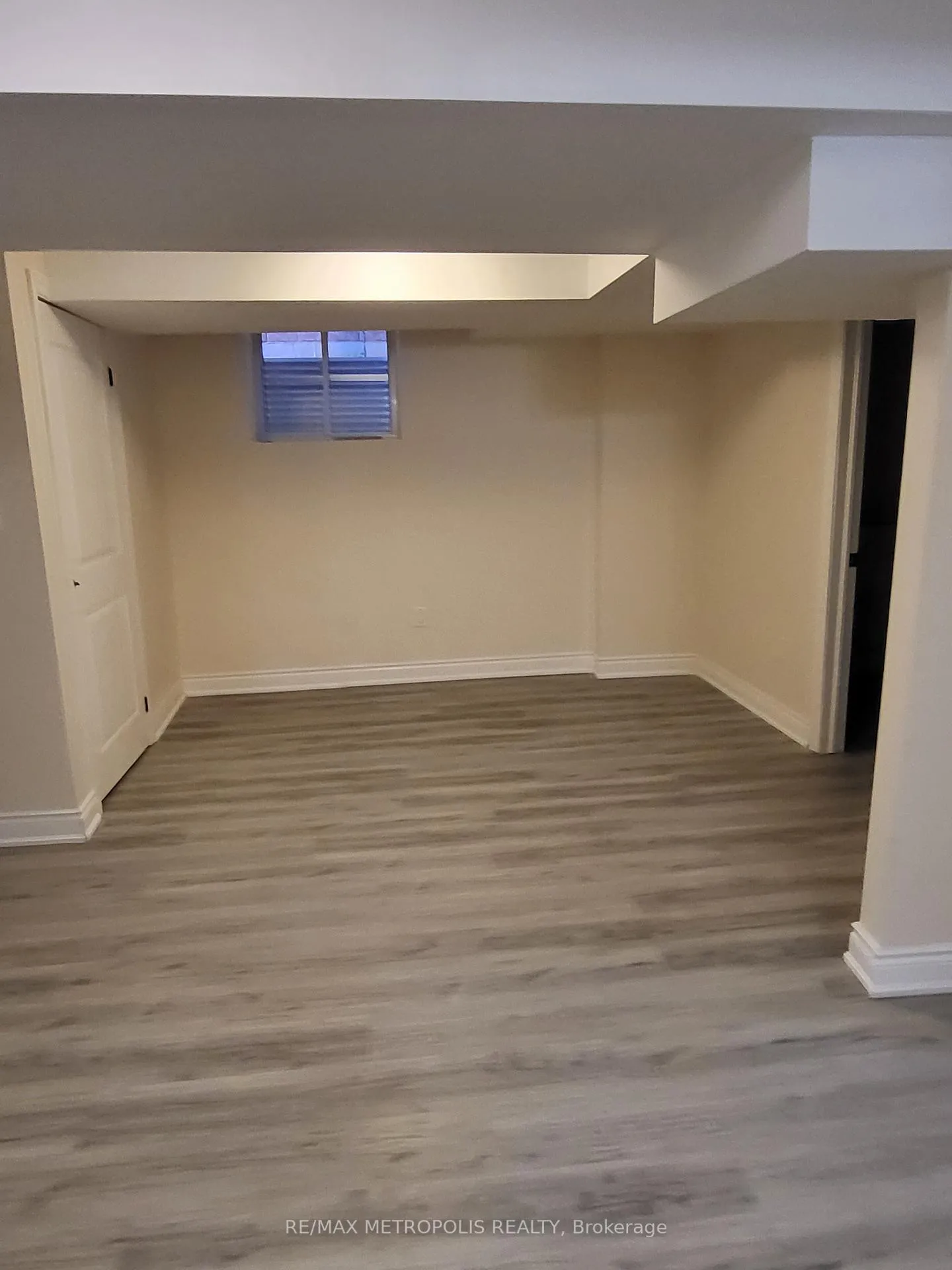 Photo 2 of Unit Basement, 3682 Indigo Crescent, Mississauga, Lisgar — HOMEH