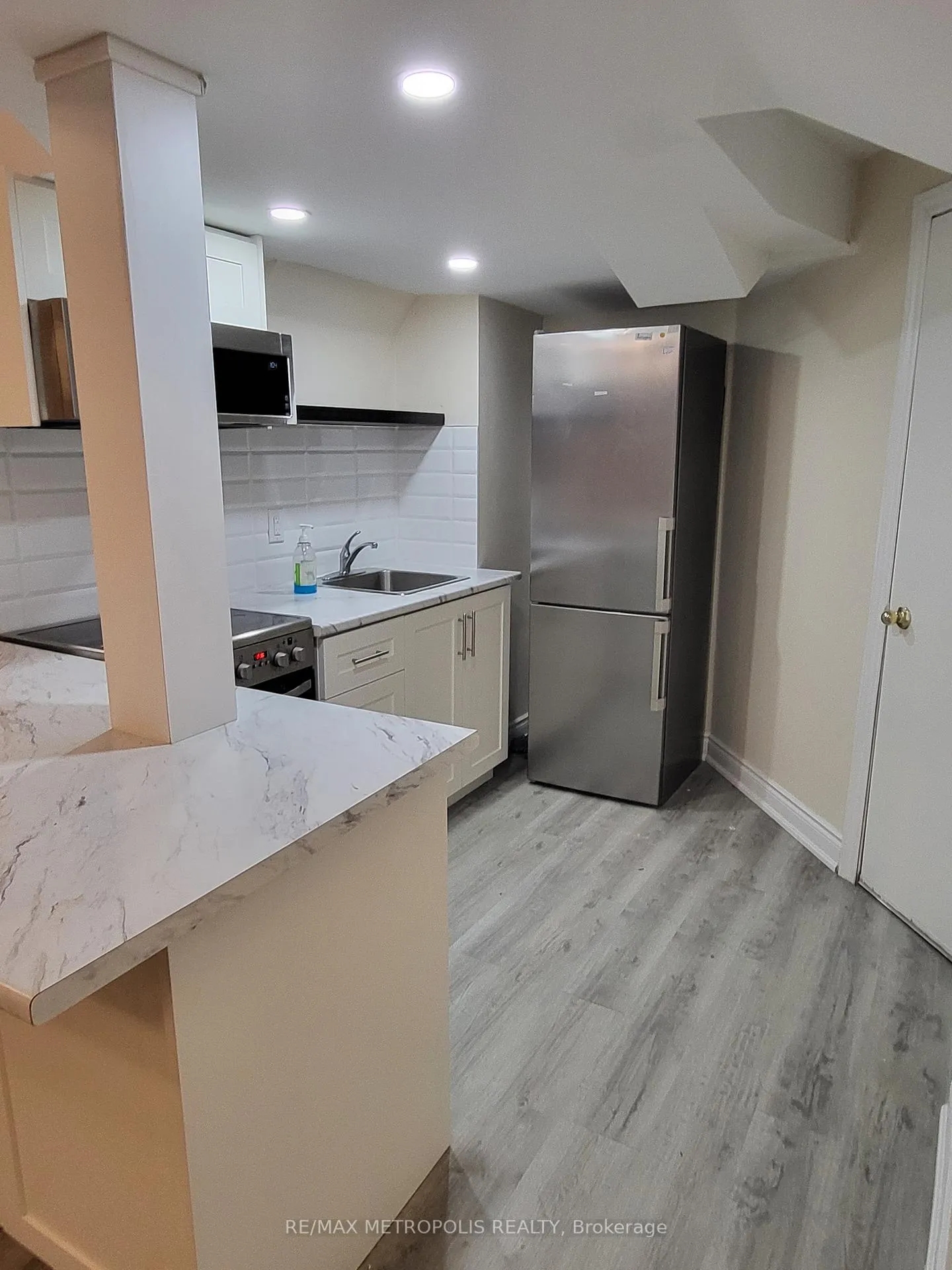 Photo 4 of Unit Basement, 3682 Indigo Crescent, Mississauga, Lisgar — HOMEH