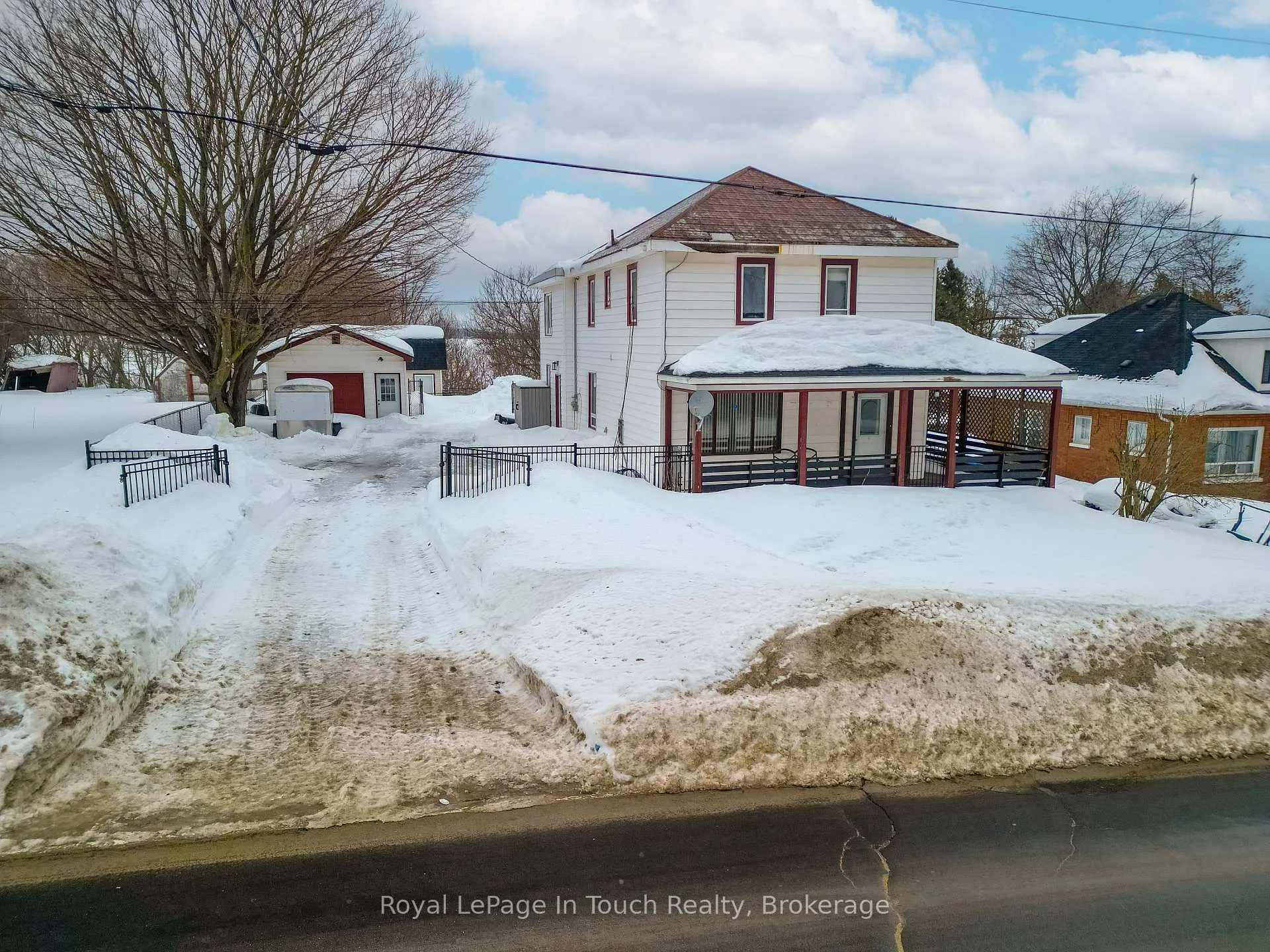 Photo 1 of 326 Lafontaine Road W, Tiny, Lafontaine — HOMEH