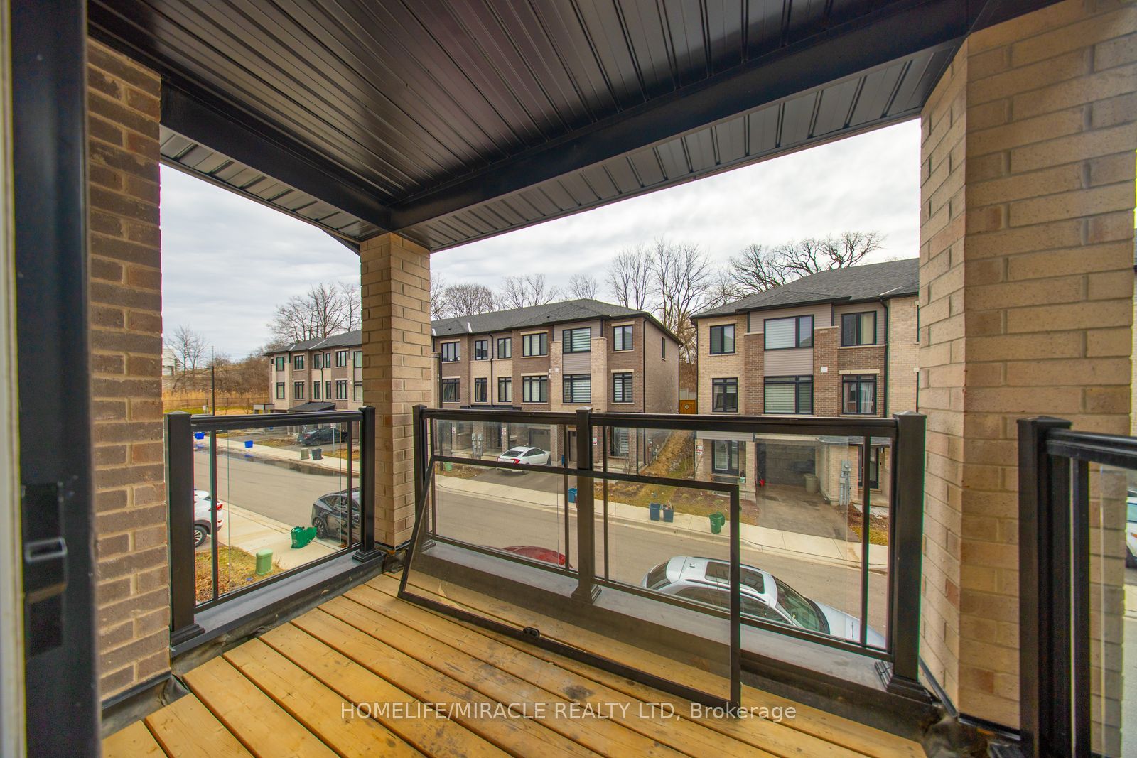 Photo 25 of Unit 901, 585 Colborne Street E, Brant, Brantford Twp — HOMEH