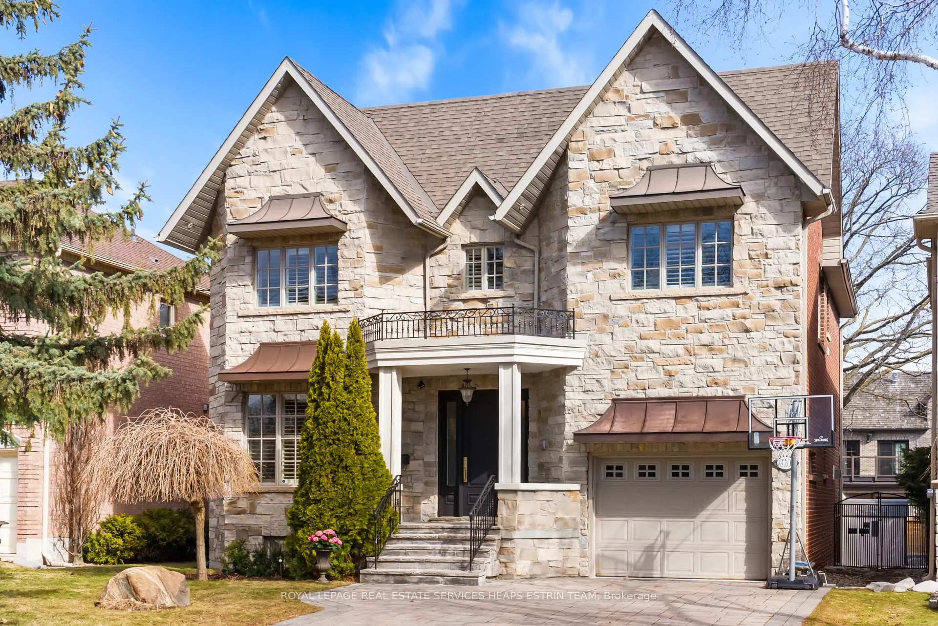 Photo 1 of 110 Joicey Boulevard, Toronto, Bedford Park-Nortown — HOMEH