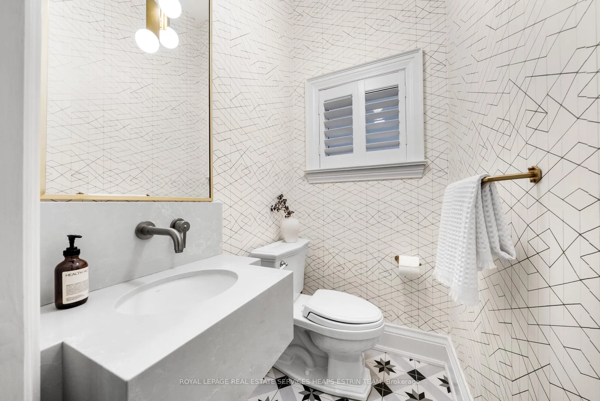 Photo 21 of 110 Joicey Boulevard, Toronto, Bedford Park-Nortown — HOMEH