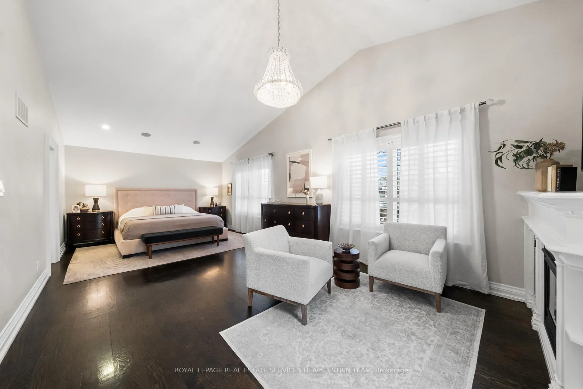 Photo 25 of 110 Joicey Boulevard, Toronto, Bedford Park-Nortown — HOMEH