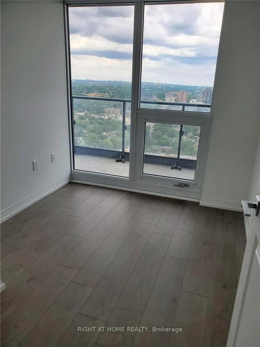 Photo 8 of Unit 3713, 251 Jarvis Street, Toronto, Moss Park — HOMEH