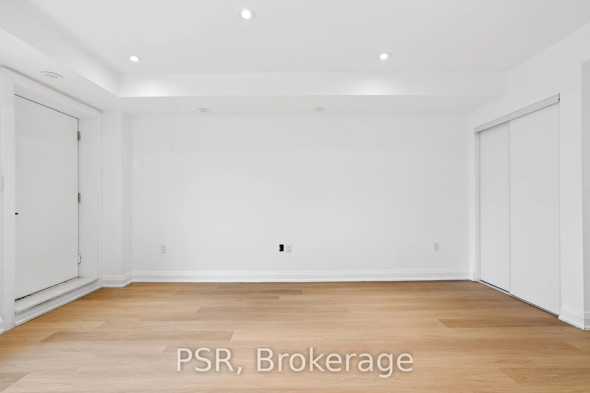 Photo 3 of Unit A, 218 Aileen Avenue, Toronto, Keelesdale-Eglinton West — HOMEH