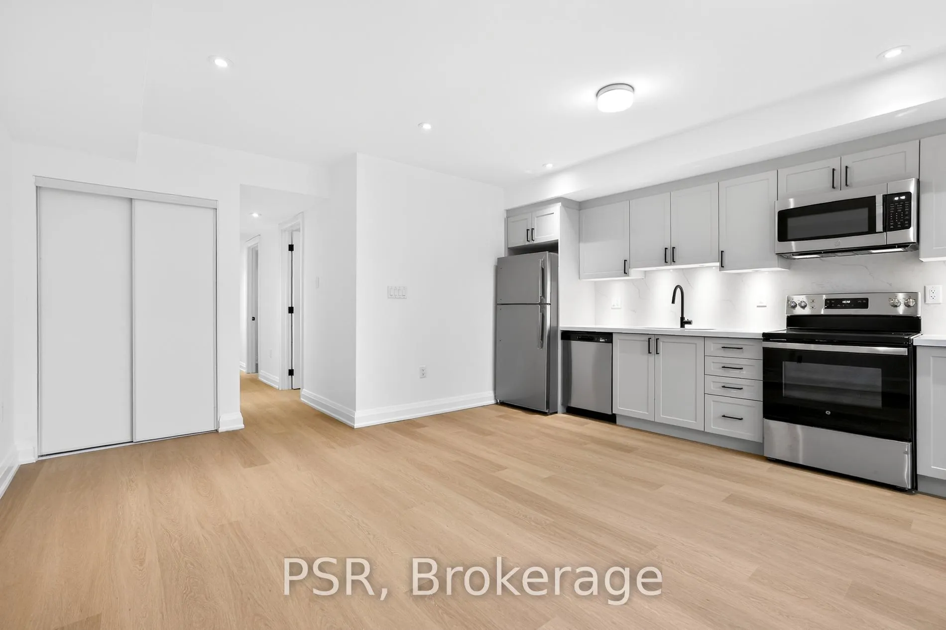 Photo 6 of Unit A, 218 Aileen Avenue, Toronto, Keelesdale-Eglinton West — HOMEH