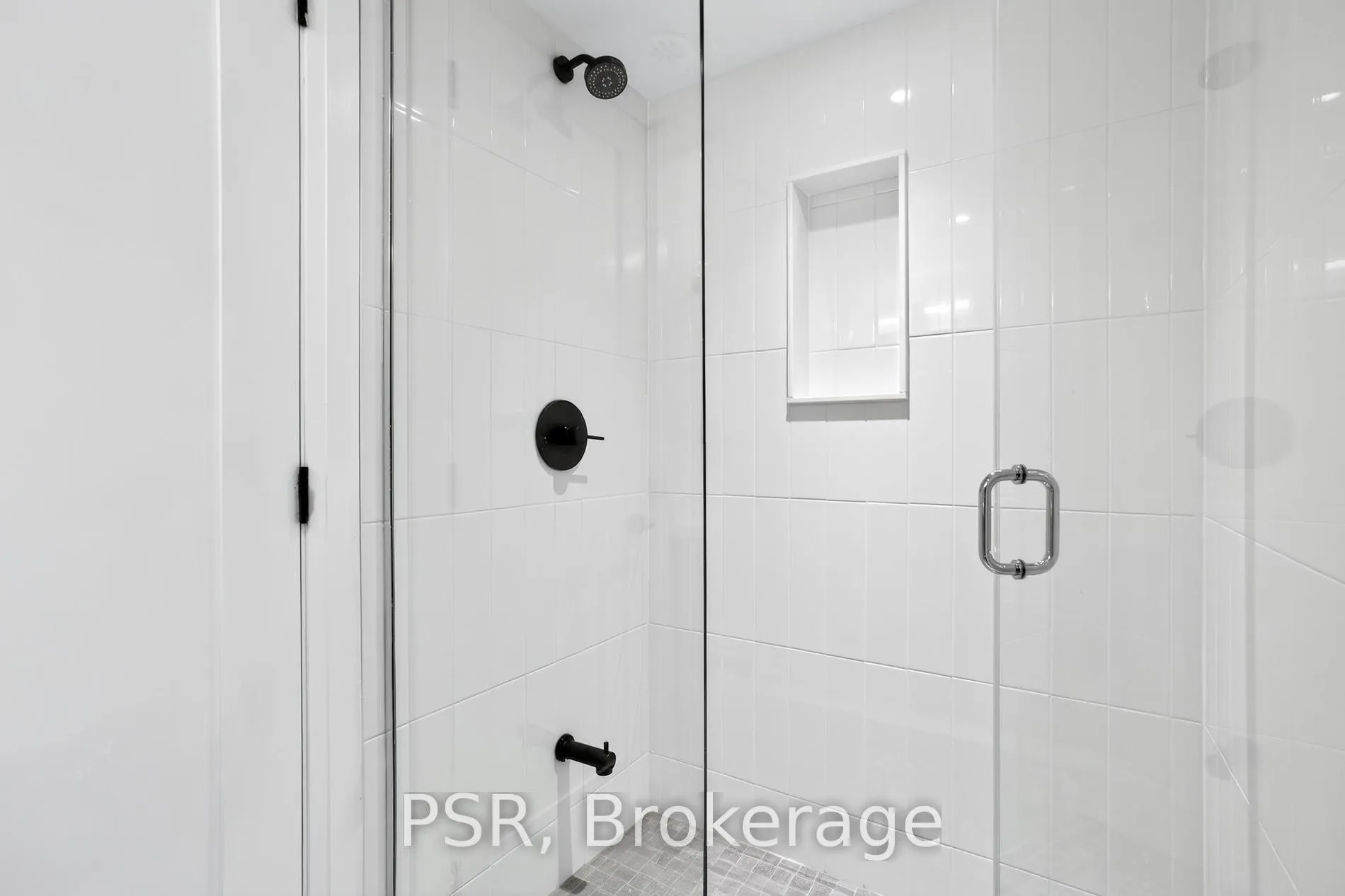 Photo 20 of Unit A, 218 Aileen Avenue, Toronto, Keelesdale-Eglinton West — HOMEH