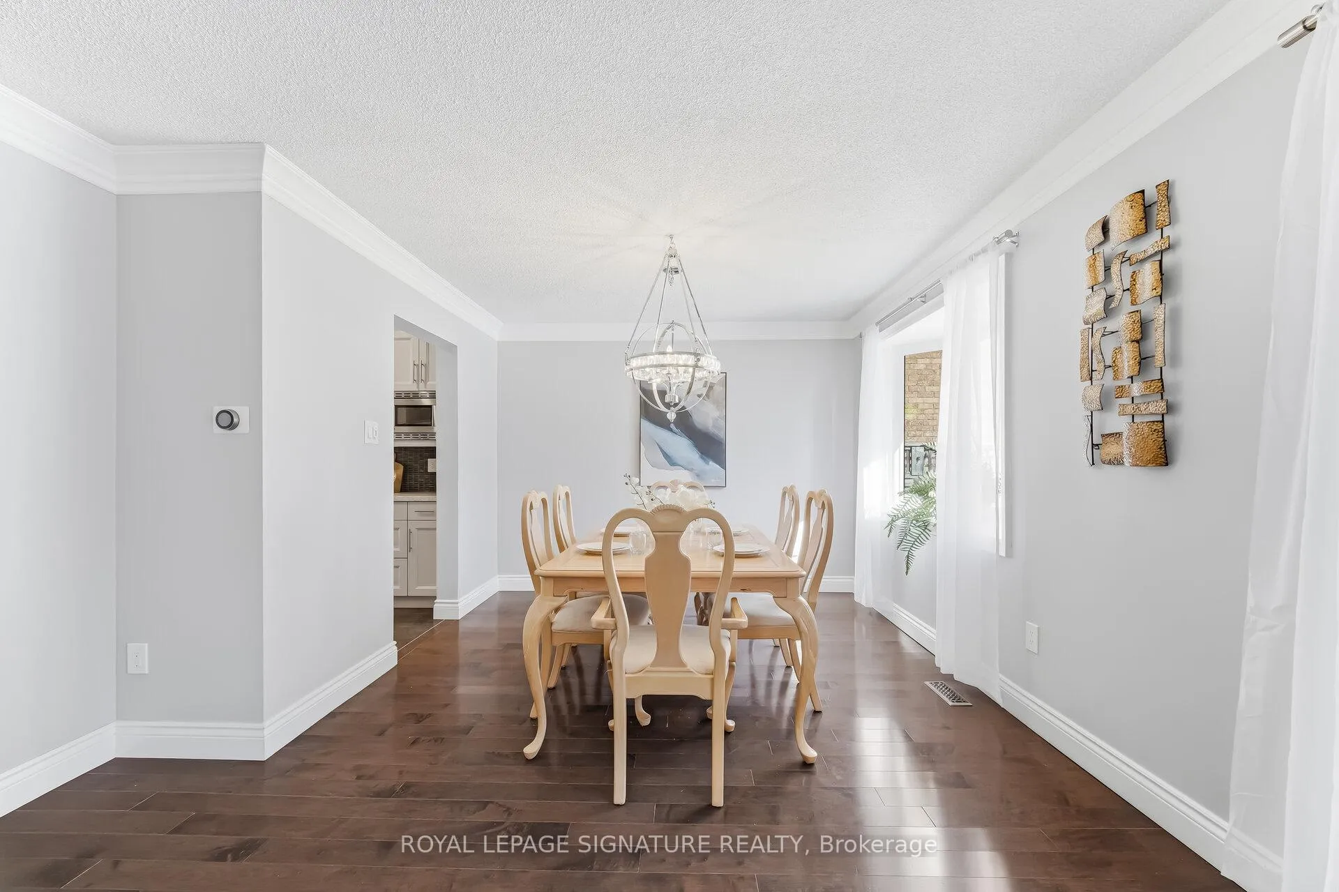 Photo 21 of 48 Evalene Court, Brampton, Heart Lake West — HOMEH
