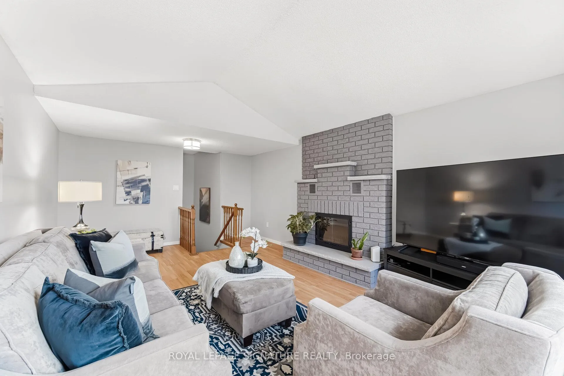 Photo 29 of 48 Evalene Court, Brampton, Heart Lake West — HOMEH