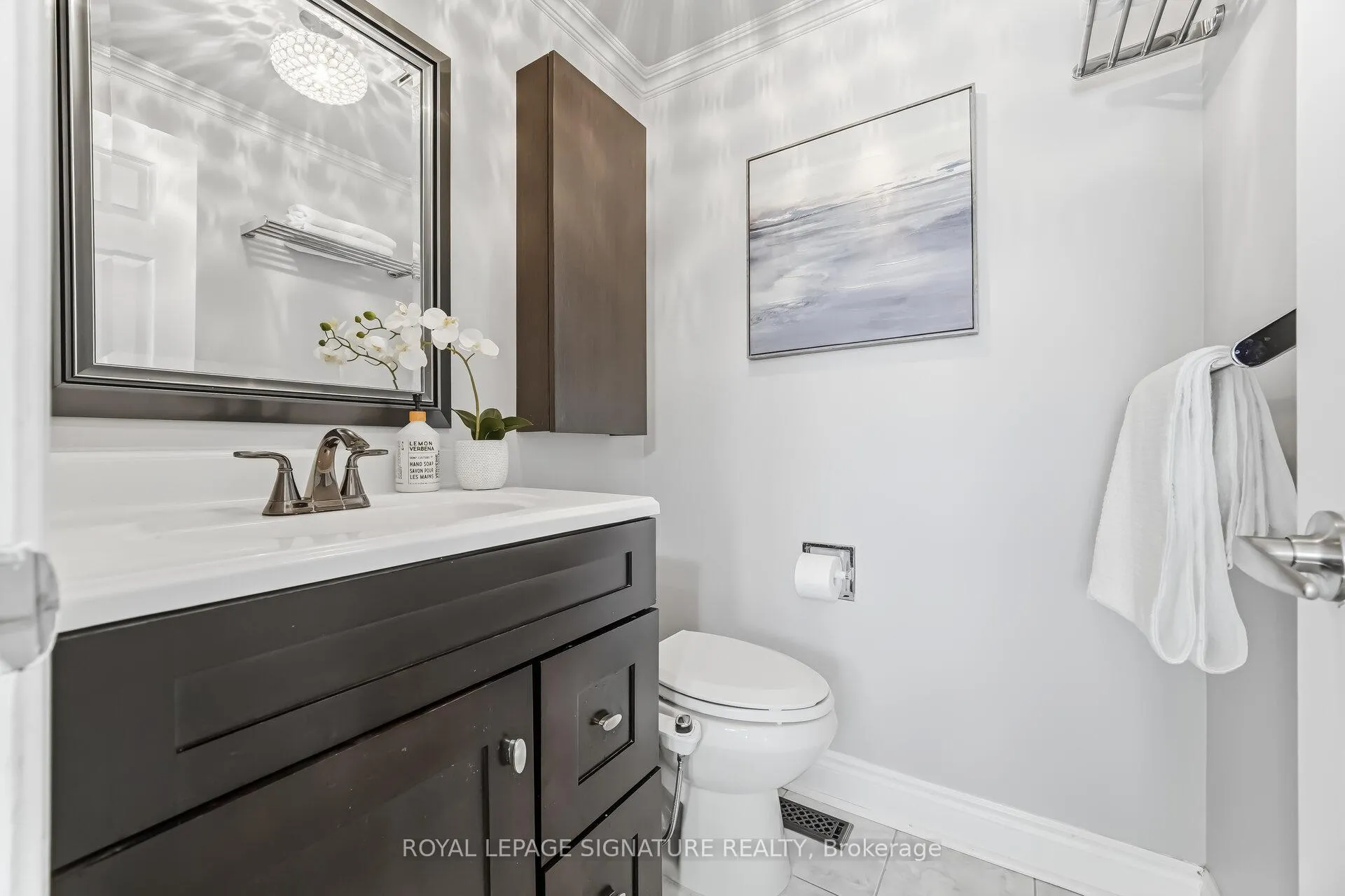 Photo 33 of 48 Evalene Court, Brampton, Heart Lake West — HOMEH