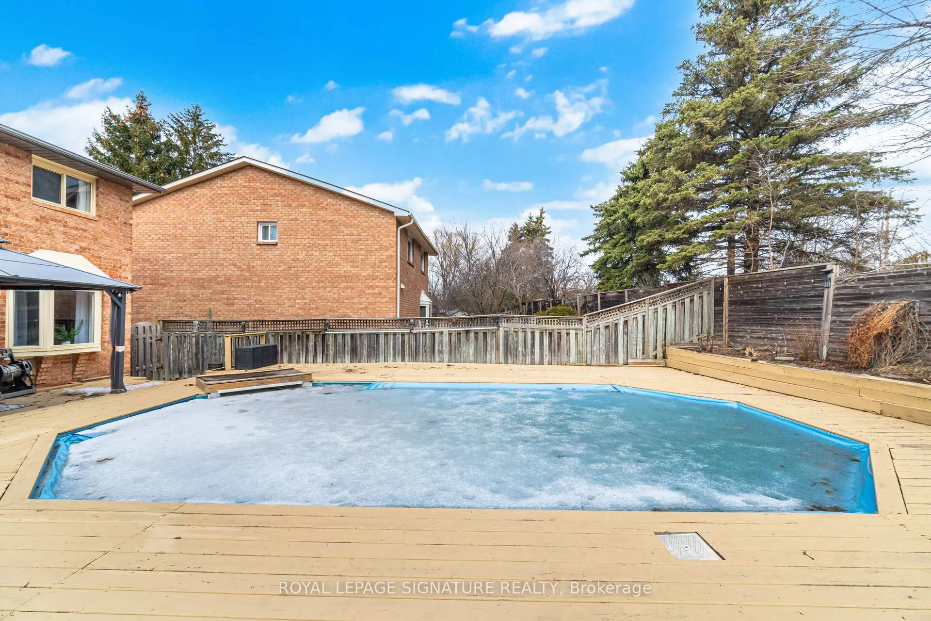 Photo 49 of 48 Evalene Court, Brampton, Heart Lake West — HOMEH