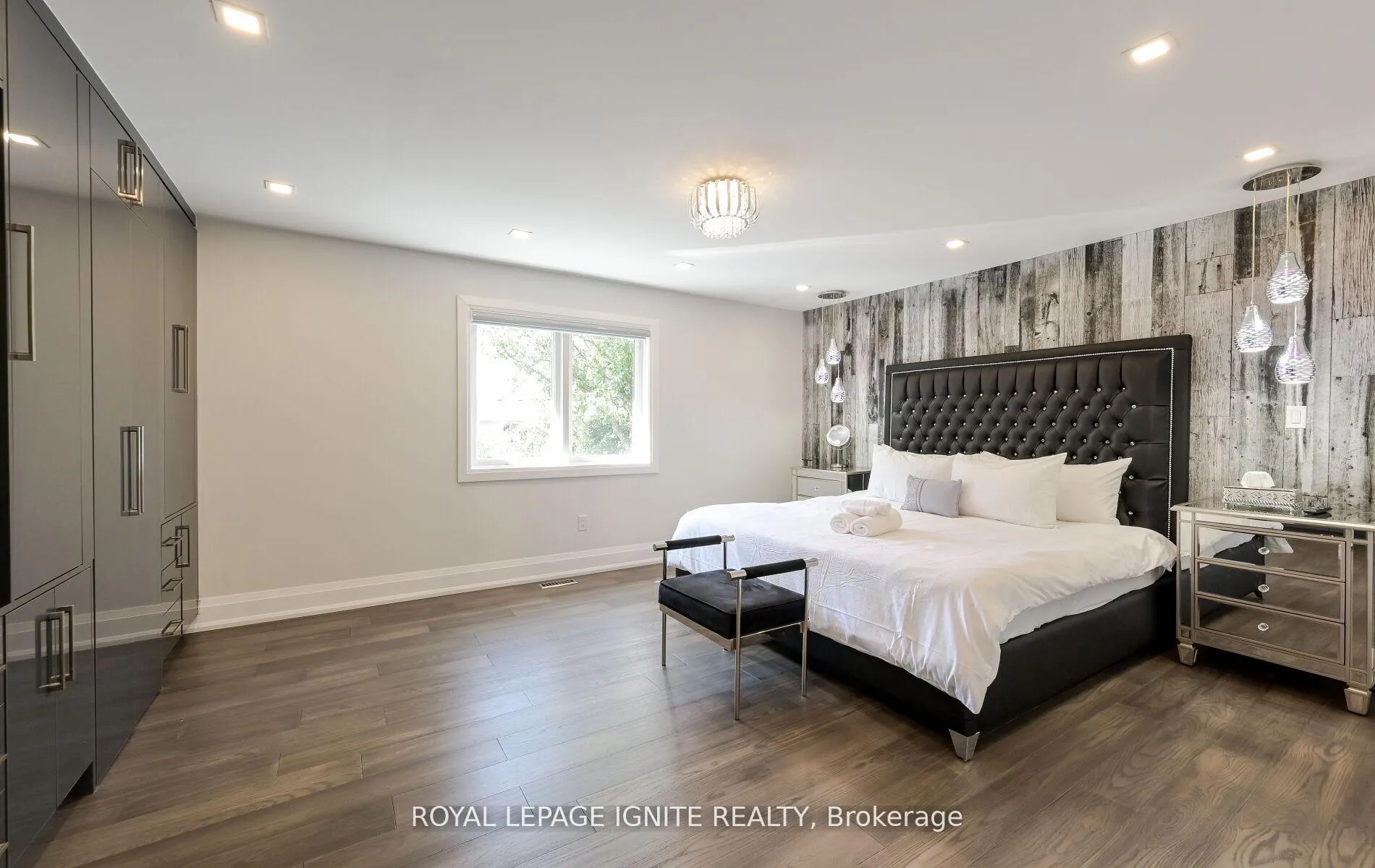 Photo 32 of 24 Christensen Avenue, Caledon, Bolton North — HOMEH