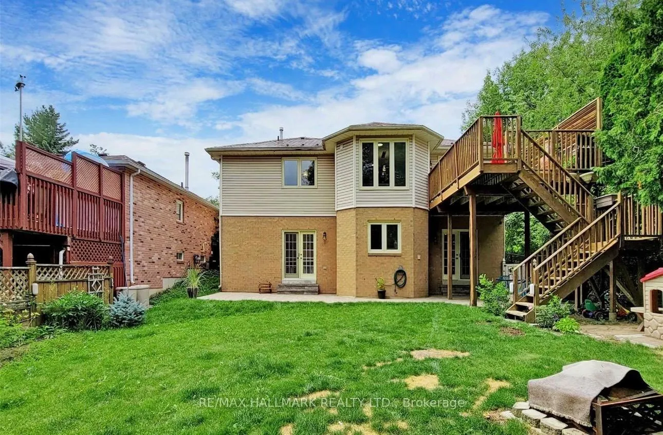 Photo 1 of 17 Barre Drive, Barrie, Painswick North — HOMEH
